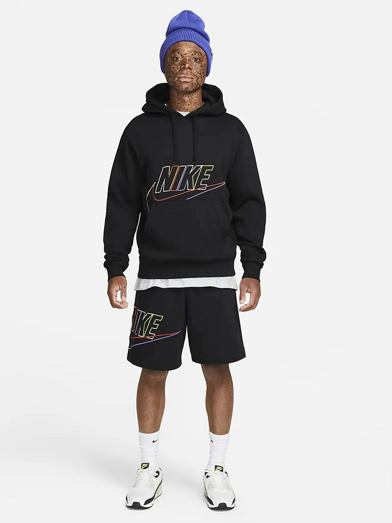 Худи и свитшоты NIKE Club Fleece+ модель DX0541-010 Худи и свитшоты NIKE Club Fleece+ модель DX0541-010 Фото