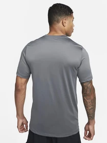 Футболки и поло NIKE Dri-FIT модель DZ2741-068 Фото