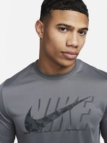 Футболки и поло NIKE Dri-FIT модель DZ2741-068 Фото