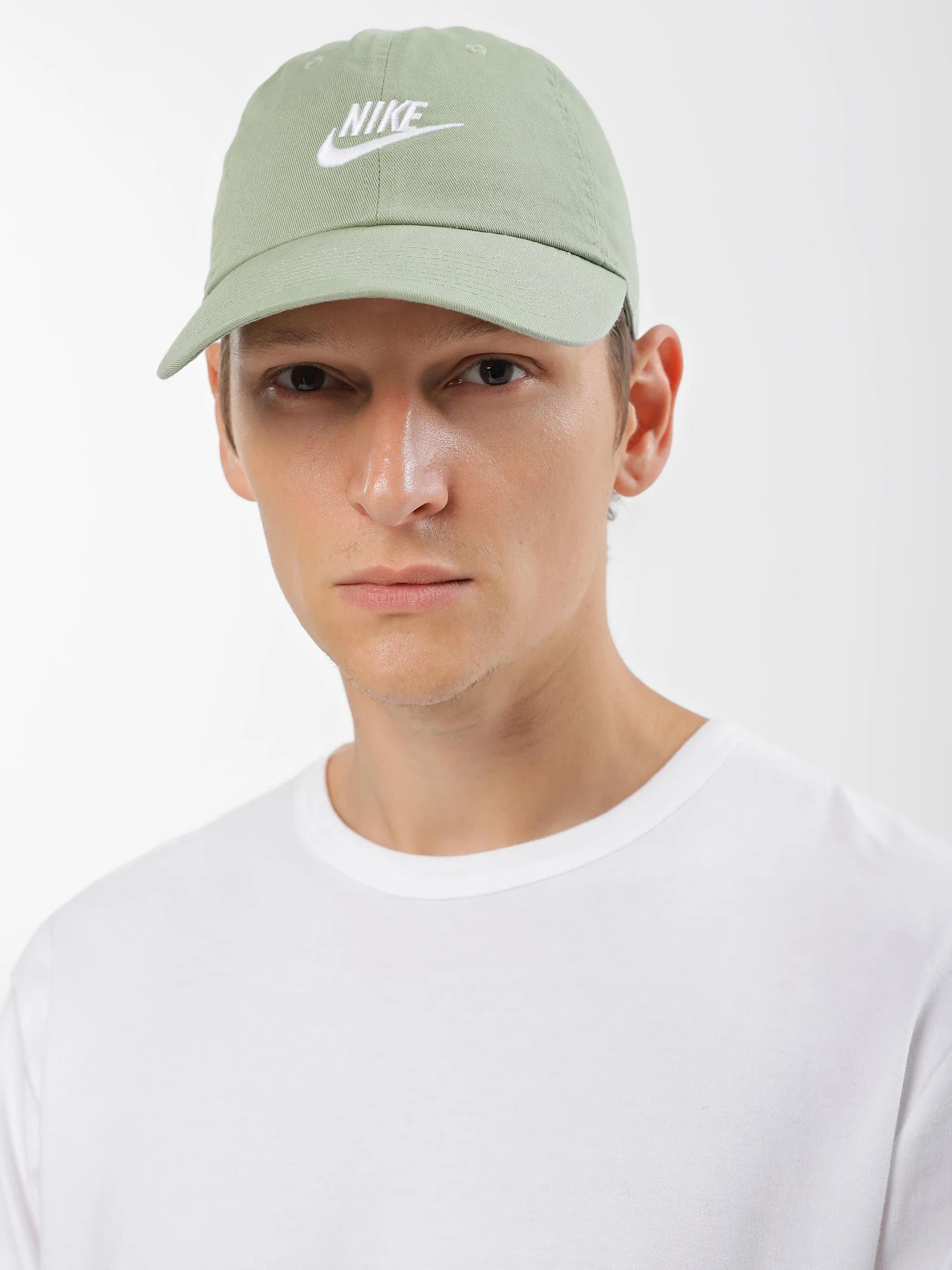 Шапки и кепки NIKE Sportswear Heritage86 Futura Washed модель 913011-386 Шапки и кепки NIKE Sportswear Heritage86 Futura Washed модель 913011-386 Фото