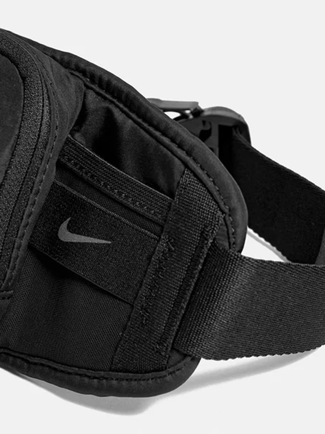 Сумки NIKE Challenger модель N.100.0827.013.OS Сумки NIKE Challenger модель N.100.0827.013.OS Фото
