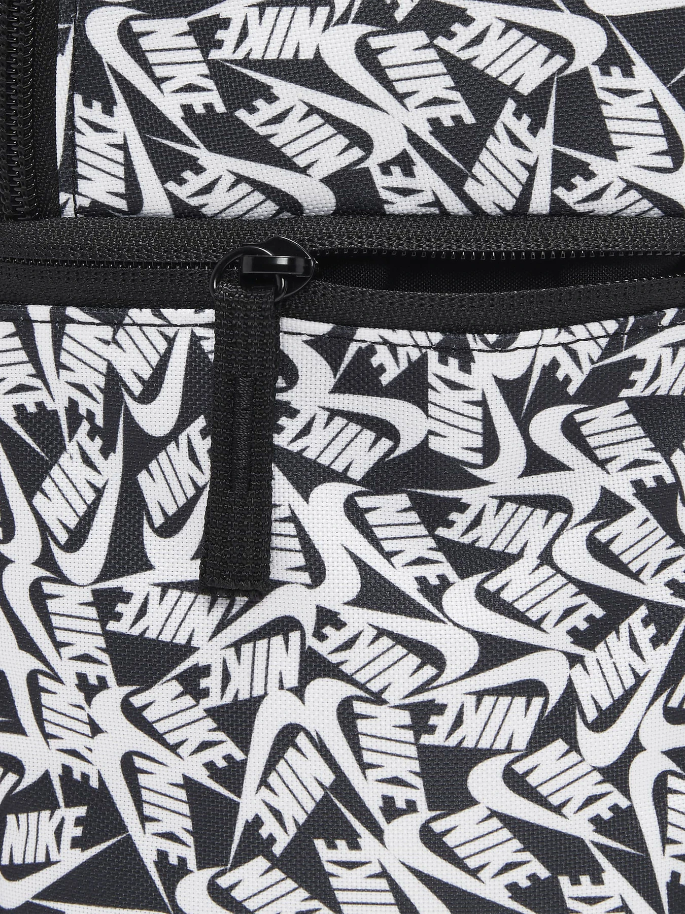 Рюкзаки NIKE Heritage модель FD5587-010 Фото