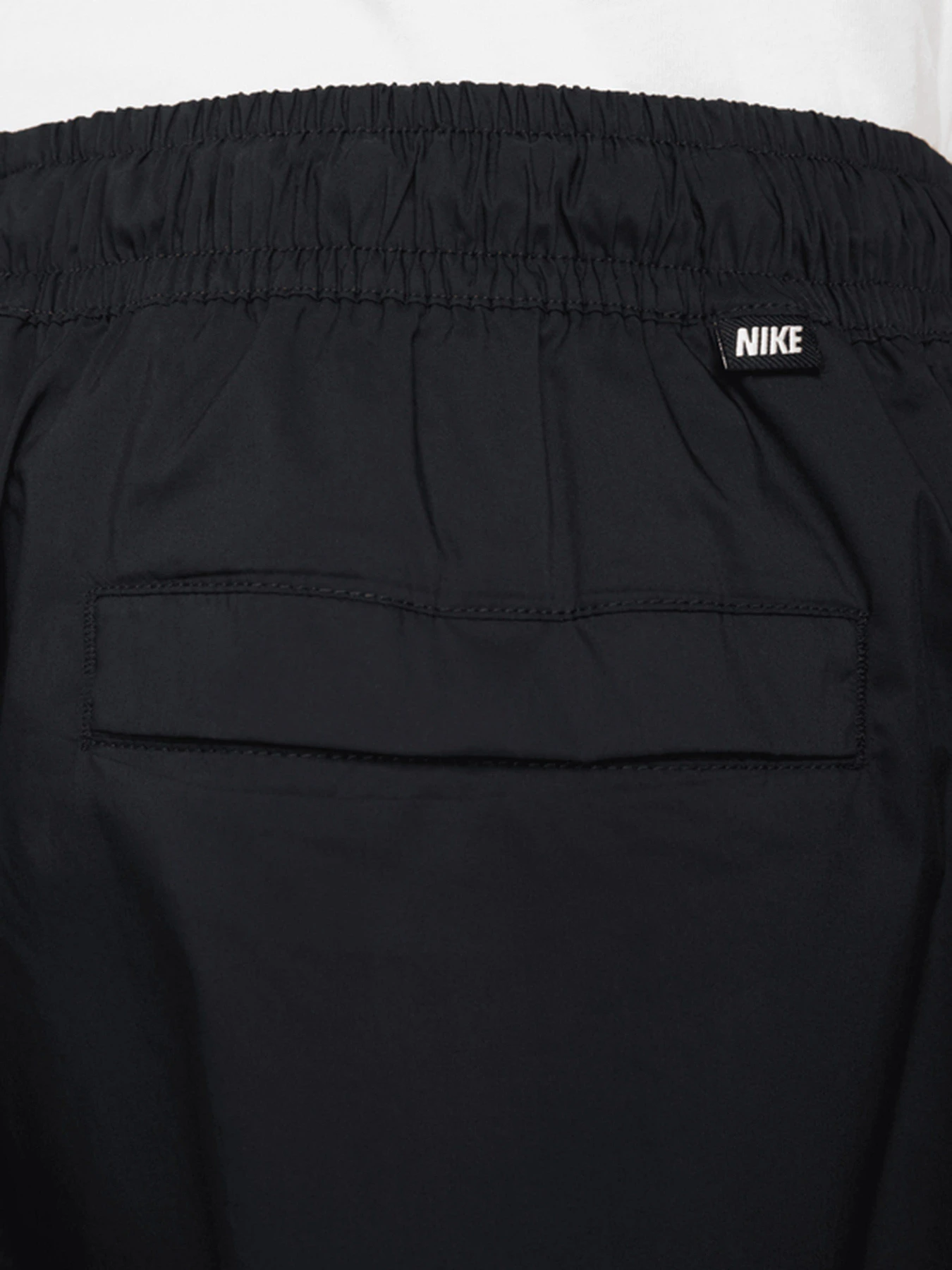 Шорти NIKE Sportswear Sport Essential модель DM6917-011 Шорти NIKE Sportswear Sport Essential модель DM6917-011 Фото