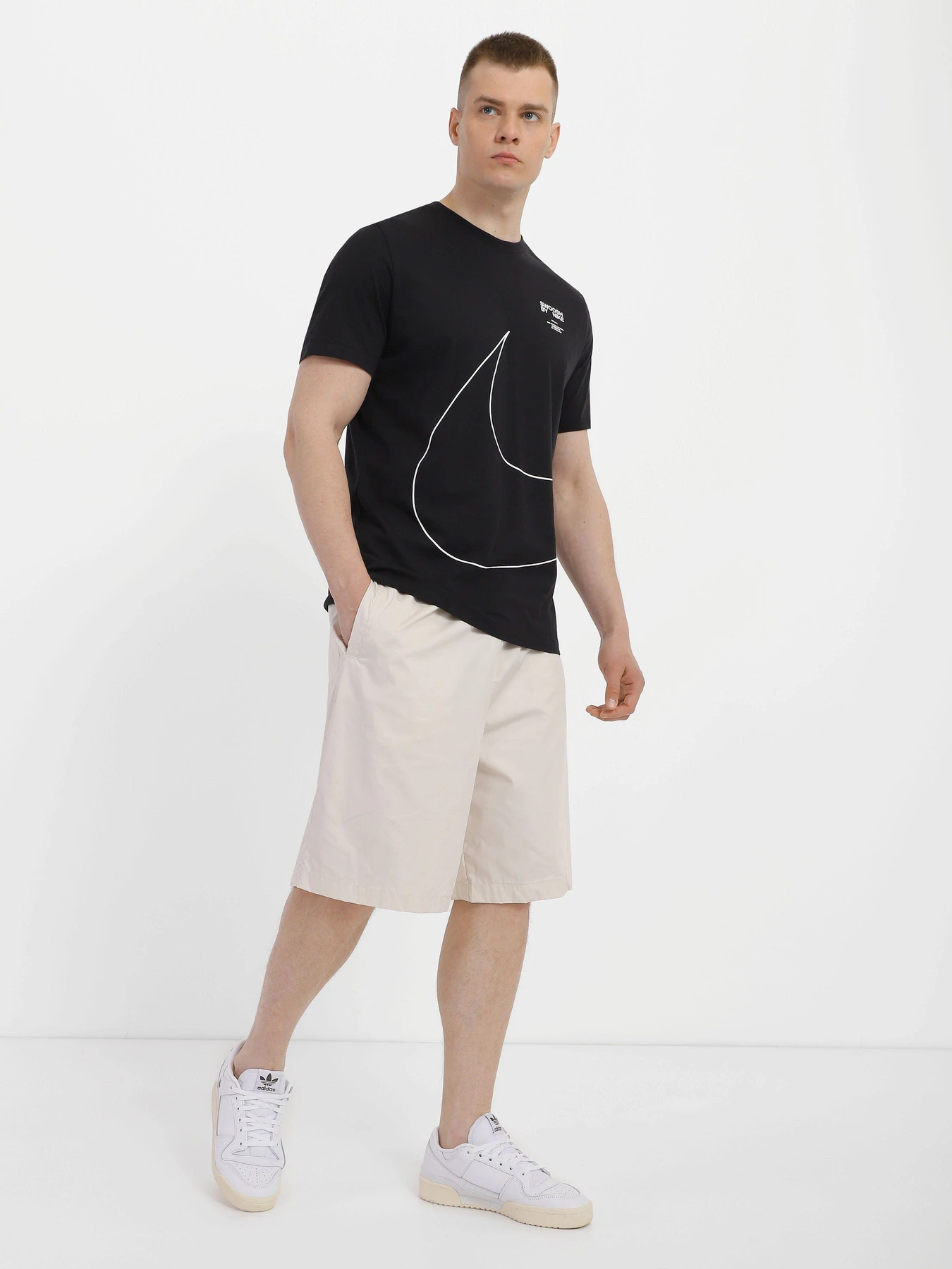 Шорти NIKE Sportswear Sport Essential модель DM6917-104 Шорти NIKE Sportswear Sport Essential модель DM6917-104 Фото