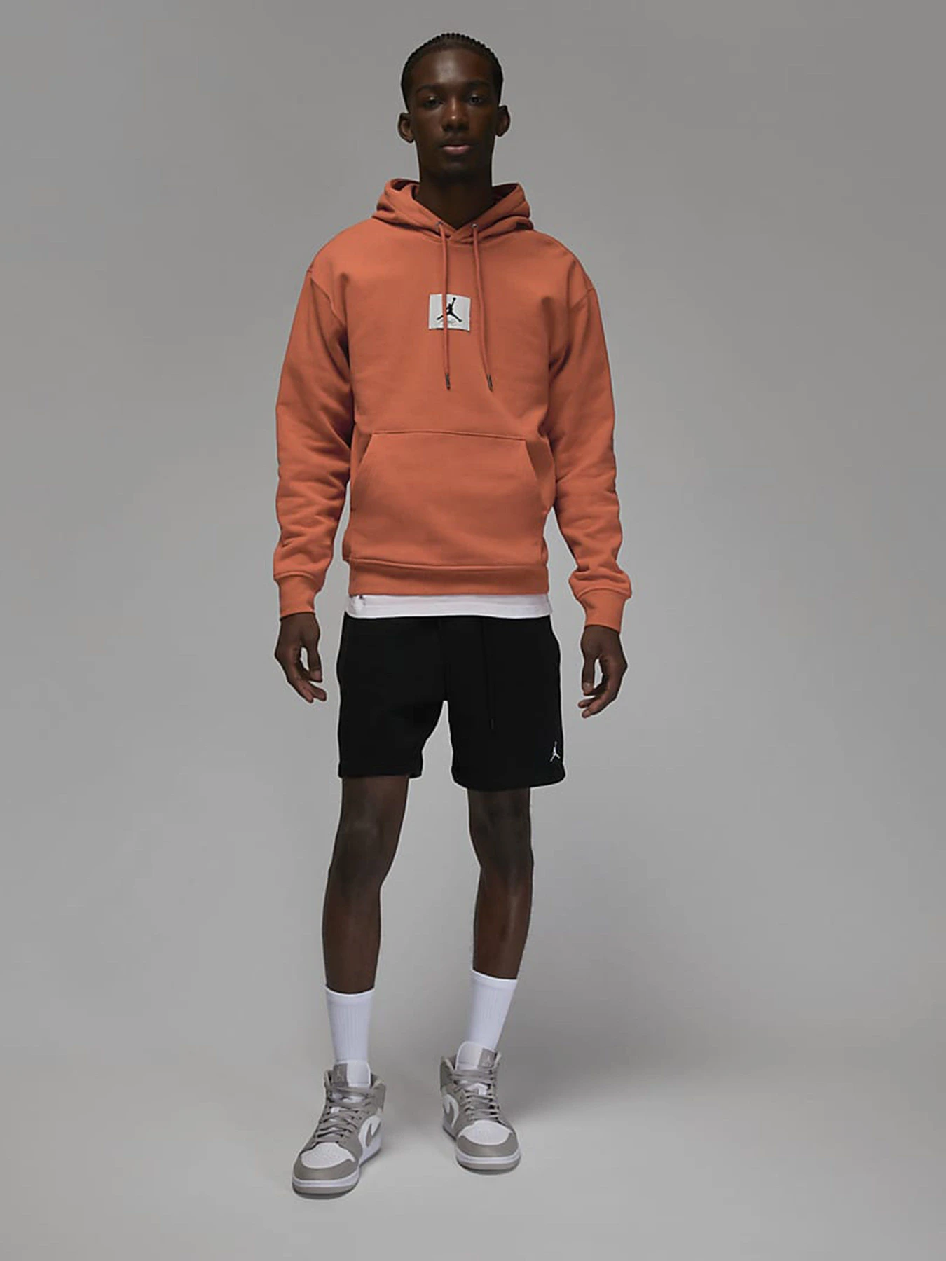 Худи и свитшоты NIKE Jordan Flight Fleece модель DQ7338-812 Худи и свитшоты NIKE Jordan Flight Fleece модель DQ7338-812 Фото