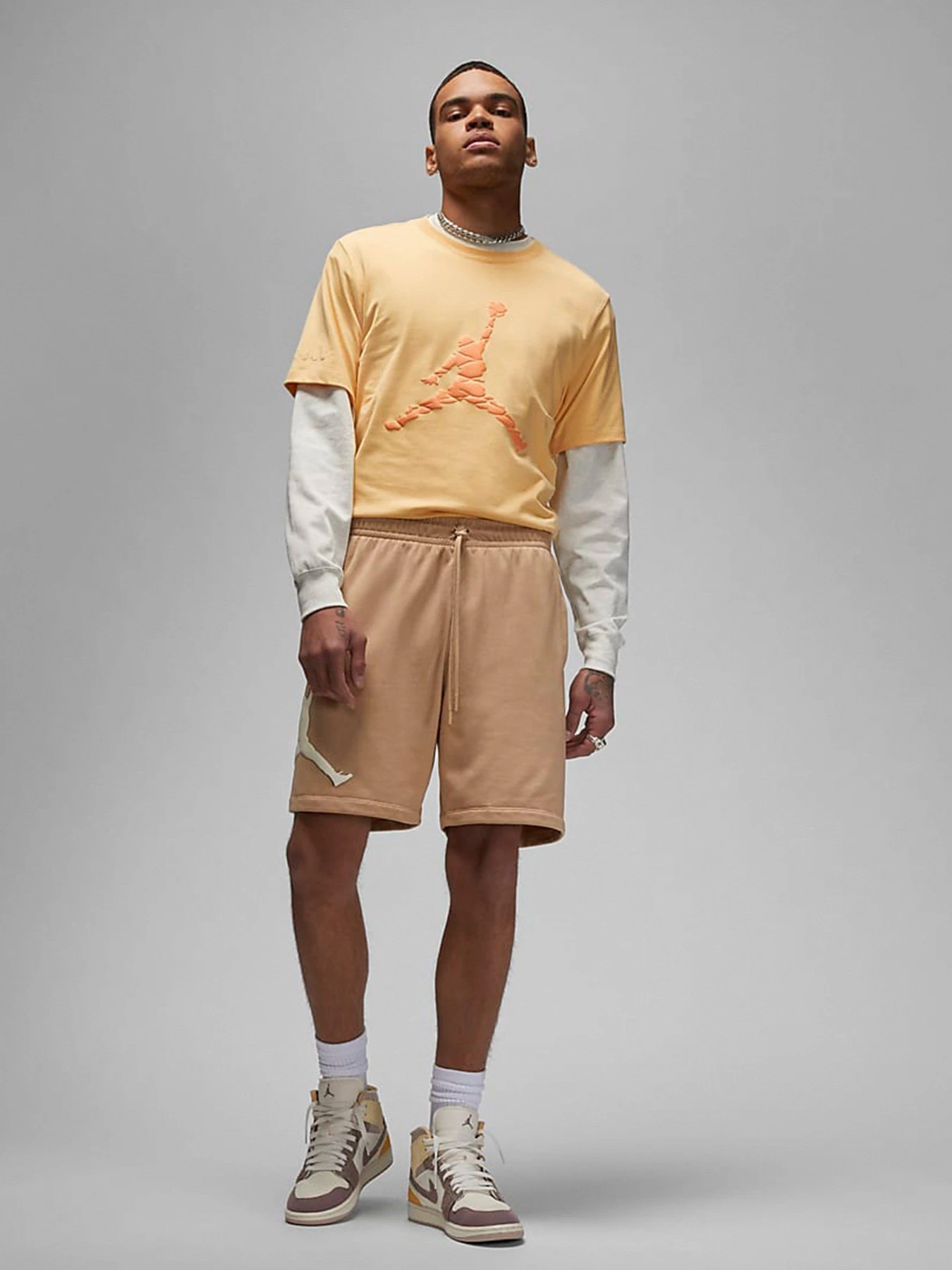 Шорты NIKE Jordan Essentials модель DX9667-277 Шорты NIKE Jordan Essentials модель DX9667-277 Фото