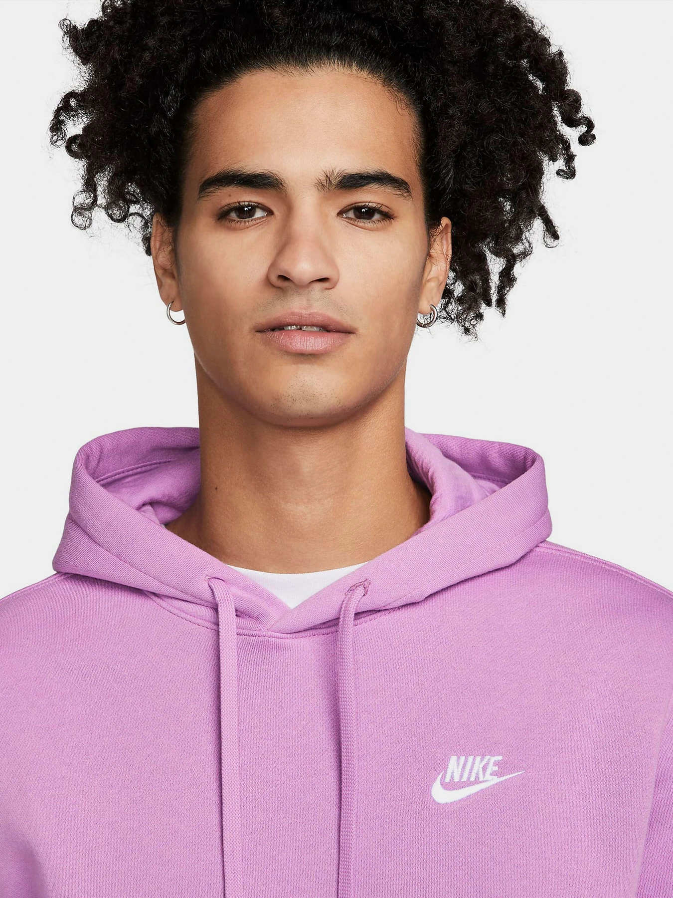 Худі та світшоти NIKE Sportswear Club модель BV2654-591 Худі та світшоти NIKE Sportswear Club модель BV2654-591 Фото
