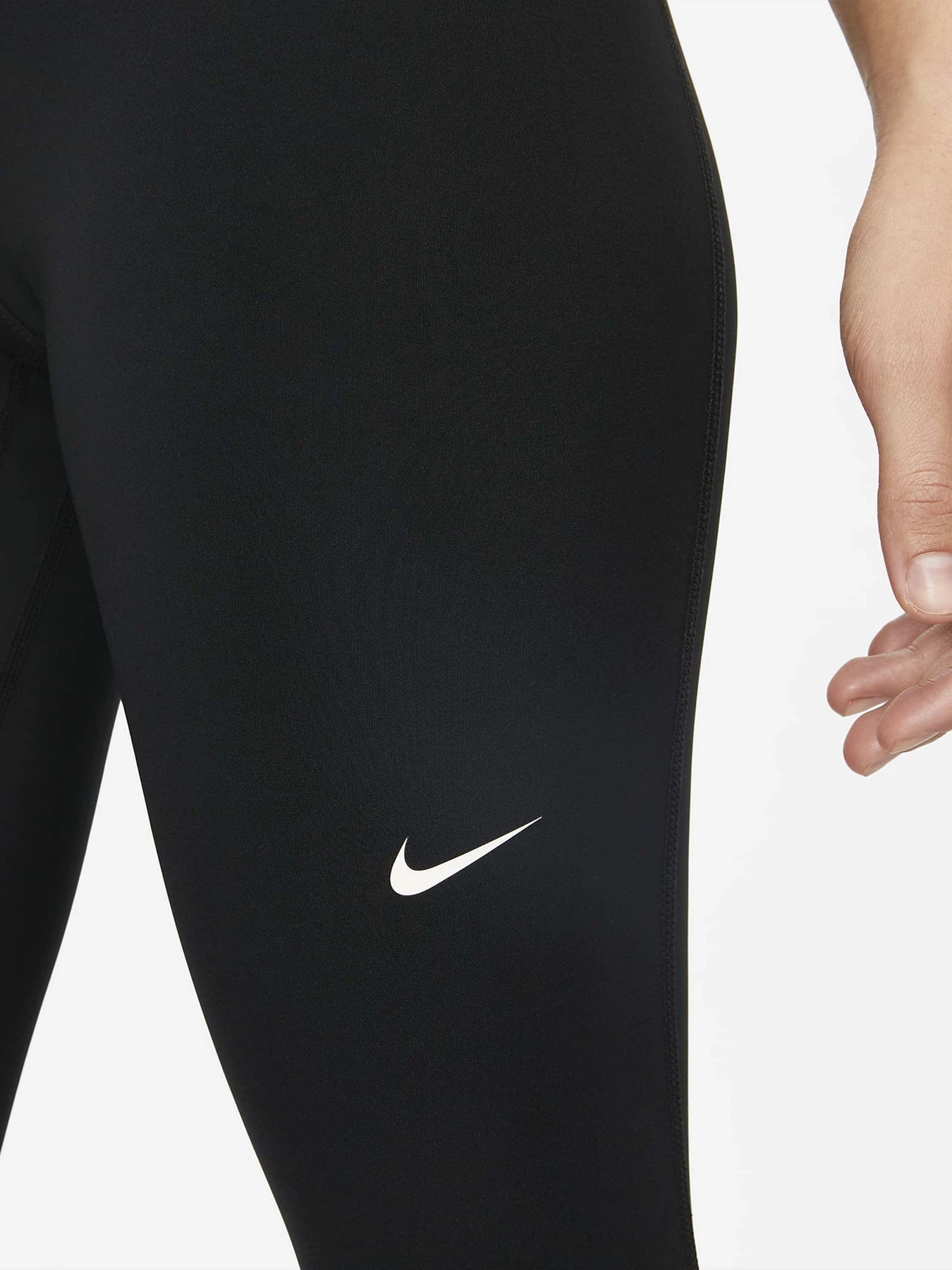 Брюки NIKE NIKE PRO MID-RISE модель CZ9779-013 Брюки NIKE NIKE PRO MID-RISE модель CZ9779-013 Фото