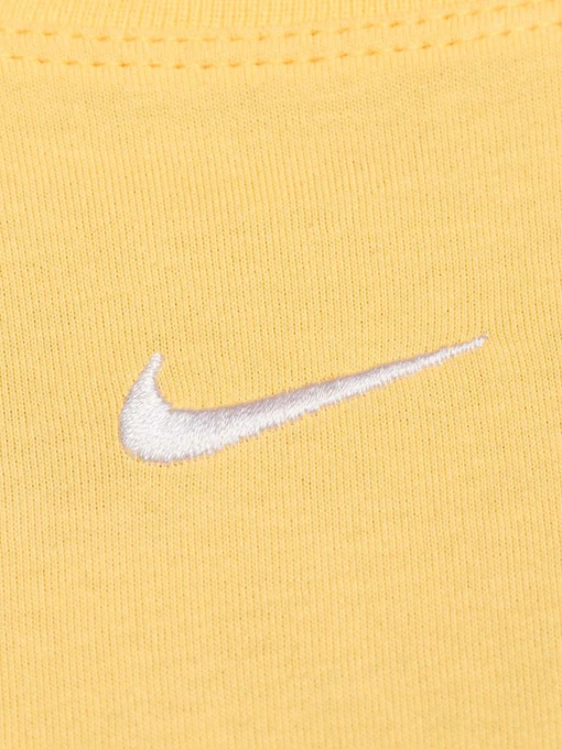 Бавовняна Жіноча Футболка NIKE Sportswear Essential фото 3