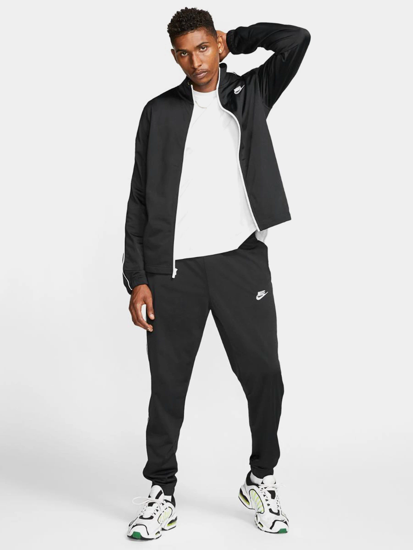 Костюми NIKE Nsw Ce Trk Suit Wvn Basic модель BV3034-010 Фото