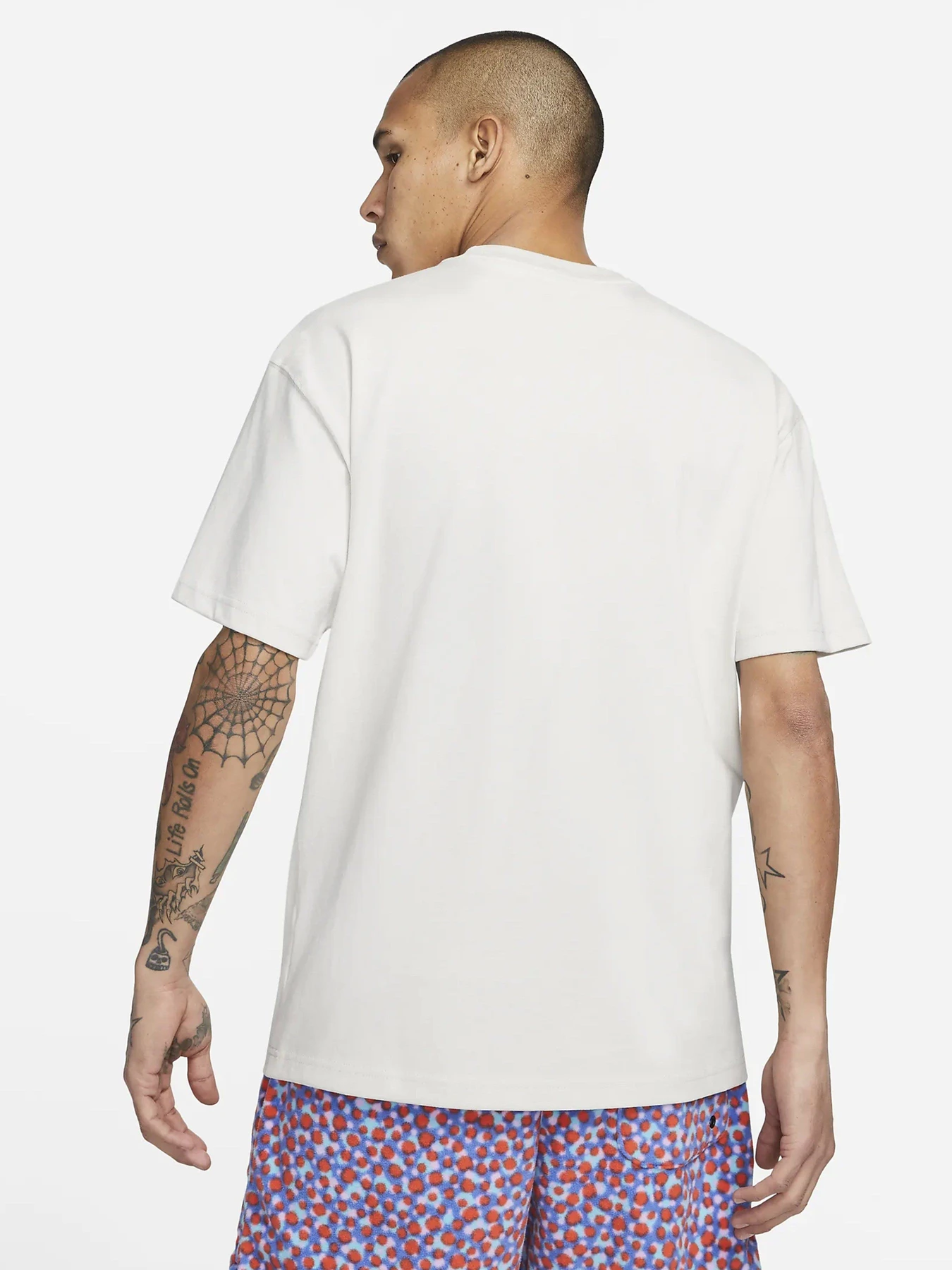 Футболки и поло NIKE Sportswear модель FB9813-072 Футболки и поло NIKE Sportswear модель FB9813-072 Фото