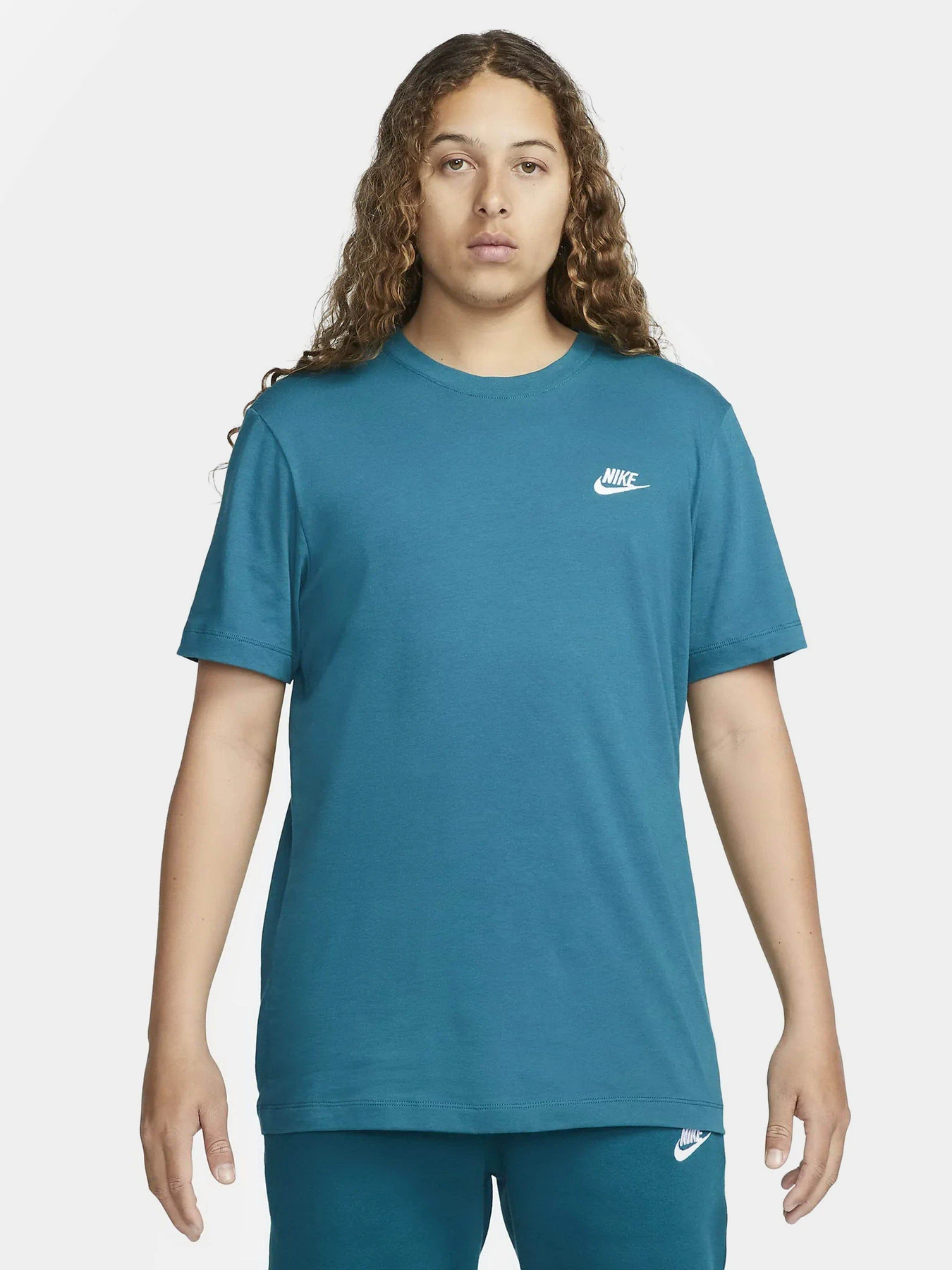Футболки и поло NIKE Nsw Club модель AR4997-381 Футболки и поло NIKE Nsw Club модель AR4997-381 Фото