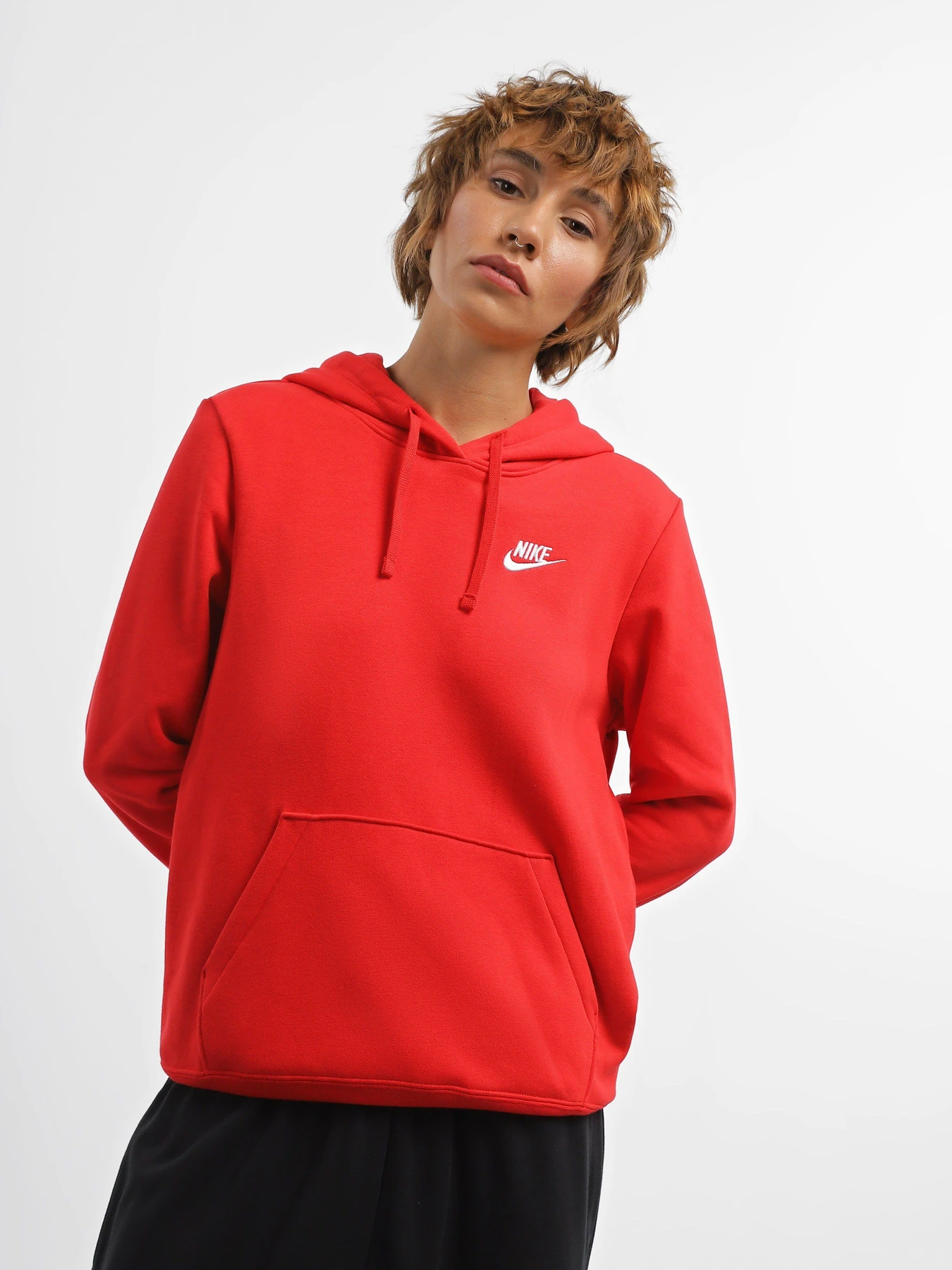 Худі та світшоти NIKE Sportswear Club Fleece модель DQ5793-657 Худі та світшоти NIKE Sportswear Club Fleece модель DQ5793-657 Фото
