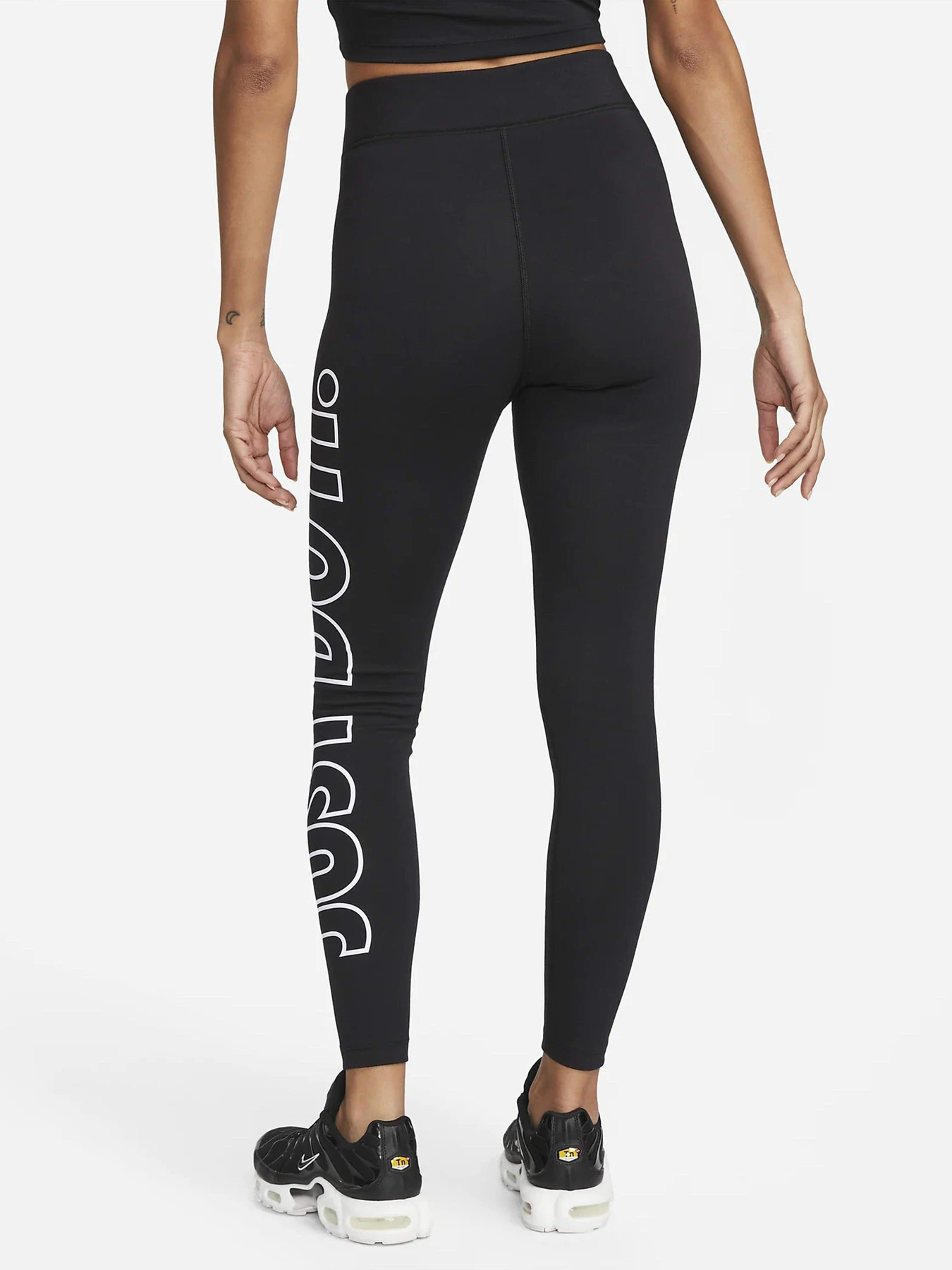 Брюки NIKE Sportswear Classics Graphic High-Waisted модель DV7793-010 Брюки NIKE Sportswear Classics Graphic High-Waisted модель DV7793-010 Фото