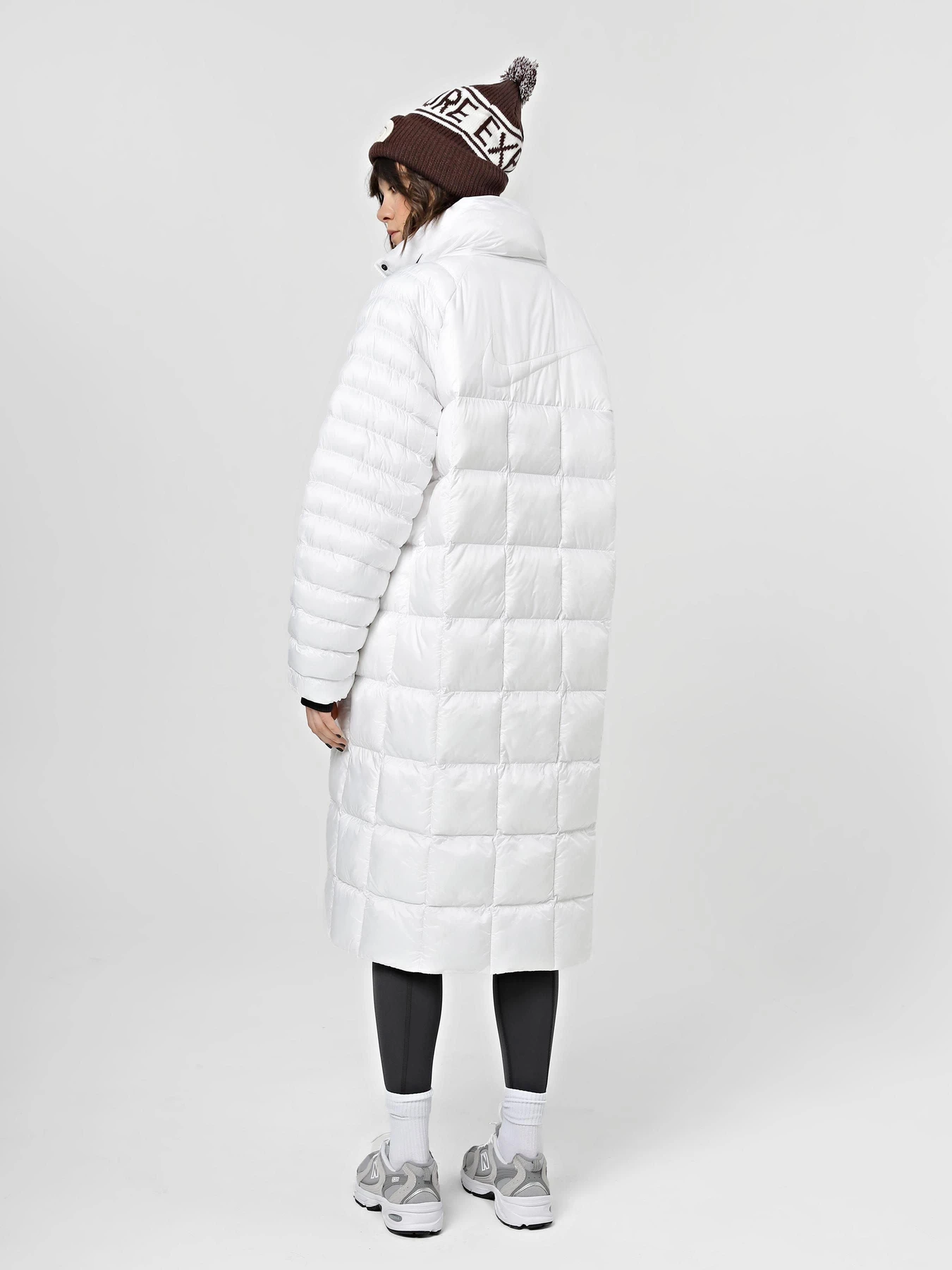 Куртки и дубленки NIKE Sportswear Swoosh Puffer PrimaLoft® модель FB7670-100 Фото