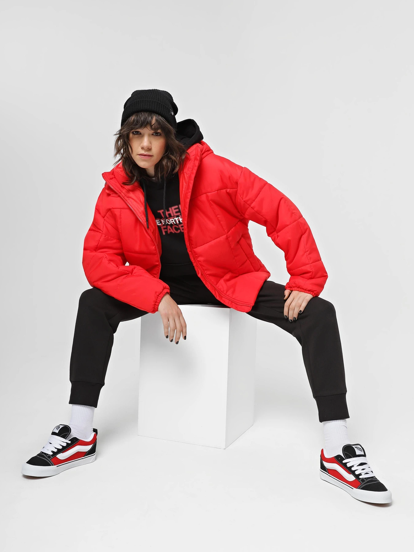 Куртки та дублянки NIKE Sportswear Classic Puffer модель FB7672-677 Куртки та дублянки NIKE Sportswear Classic Puffer модель FB7672-677 Фото