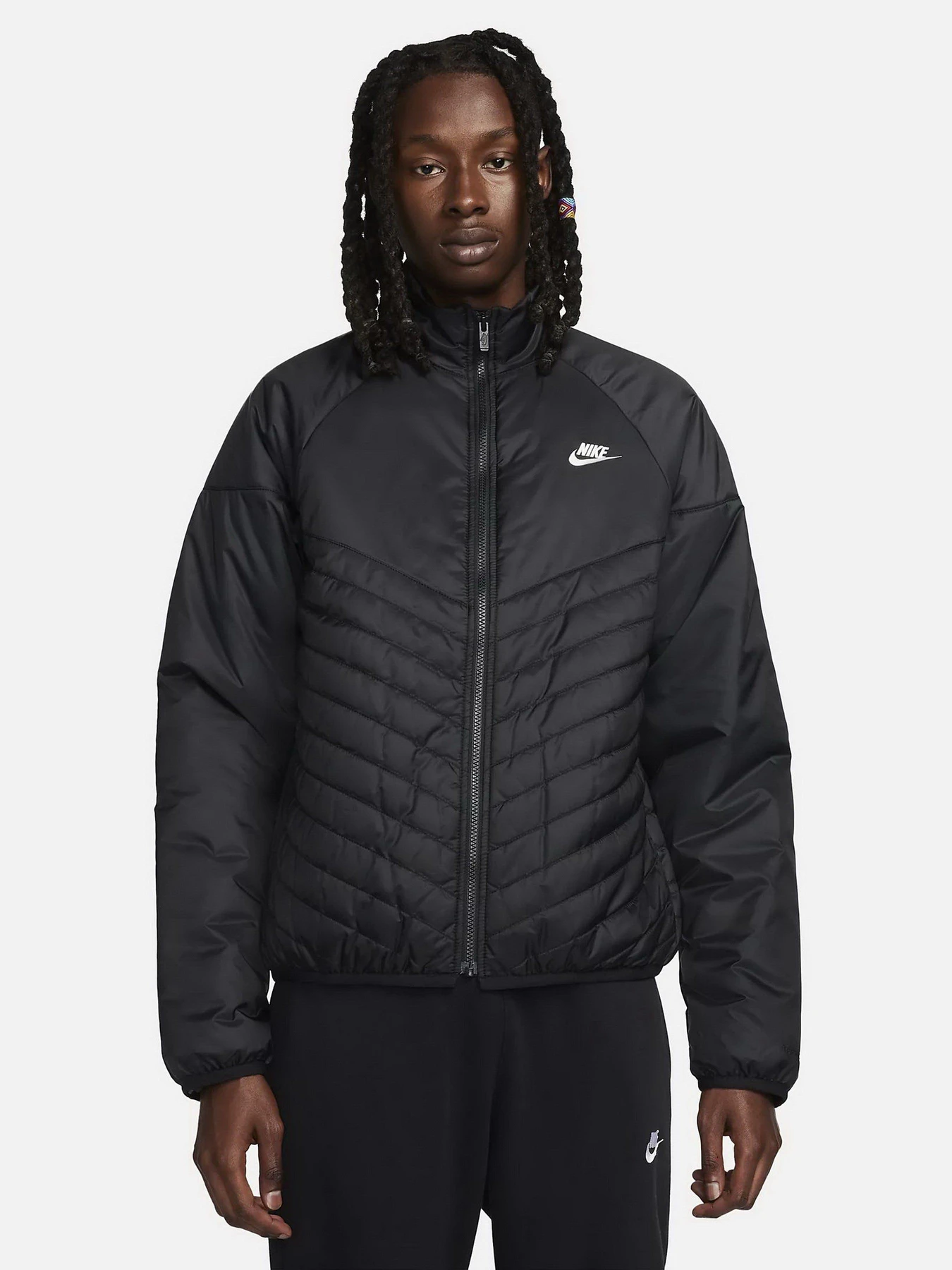 Куртки и дубленки NIKE Sportswear модель FB8195-010 Куртки и дубленки NIKE Sportswear модель FB8195-010 Фото