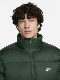 Куртки и дубленки NIKE Sportswear Club Puffer модель FB7368-323 Фото