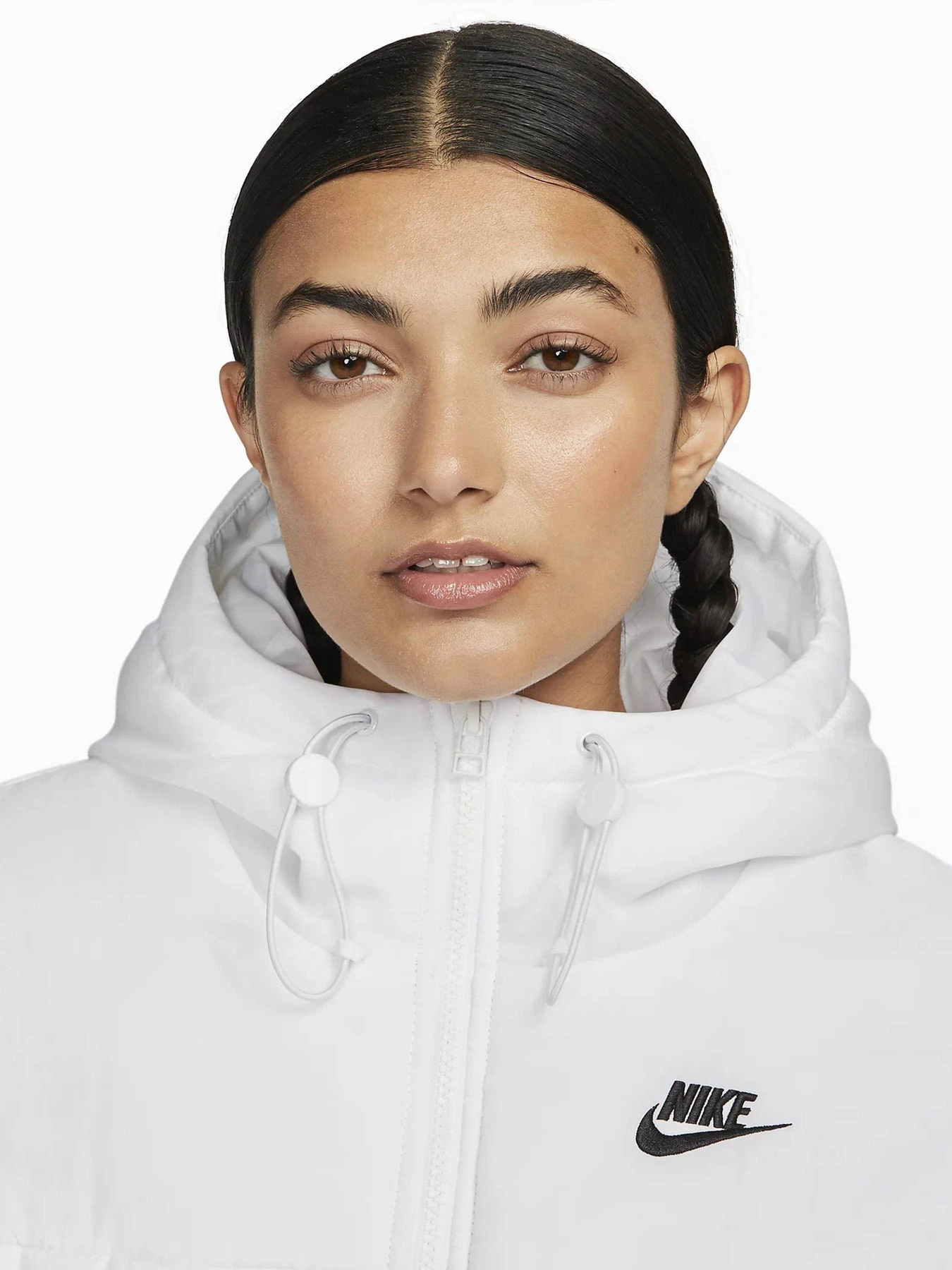 Куртки та дублянки NIKE Sportswear Essential Therma Classic Puffer модель FB7672-100 Куртки та дублянки NIKE Sportswear Essential Therma Classic Puffer модель FB7672-100 Фото