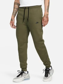 Штани NIKE Sportswear Tech Fleece модель FB8002-222 Фото