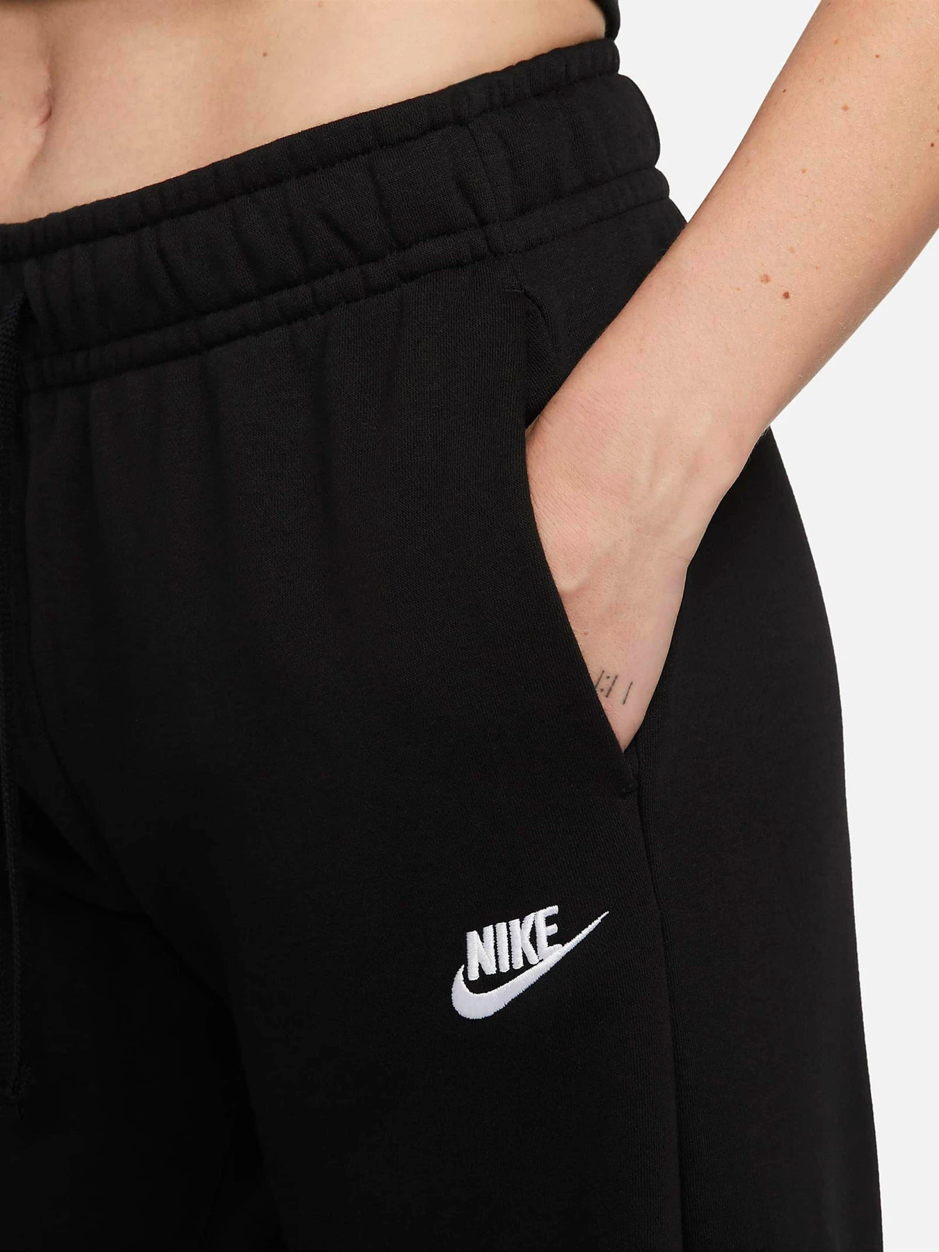 Брюки NIKE Sportswear Club PrimaLoft® модель FB2727-010 Фото