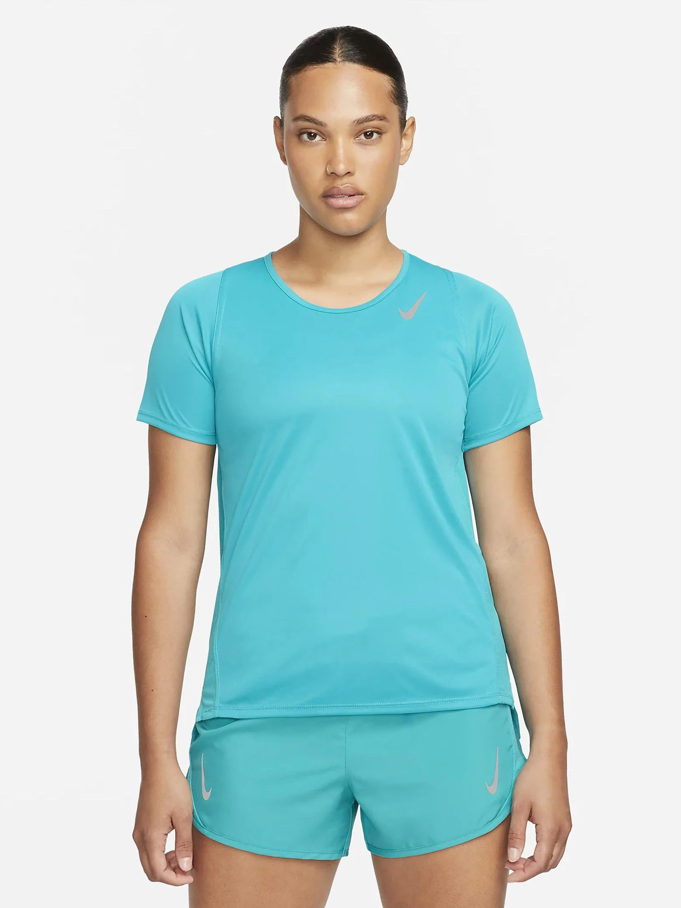 Футболки і поло NIKE Race Top Ss модель DD5927-443 Футболки і поло NIKE Race Top Ss модель DD5927-443 Фото