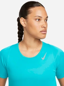 Футболки і поло NIKE Race Top Ss модель DD5927-443 Фото