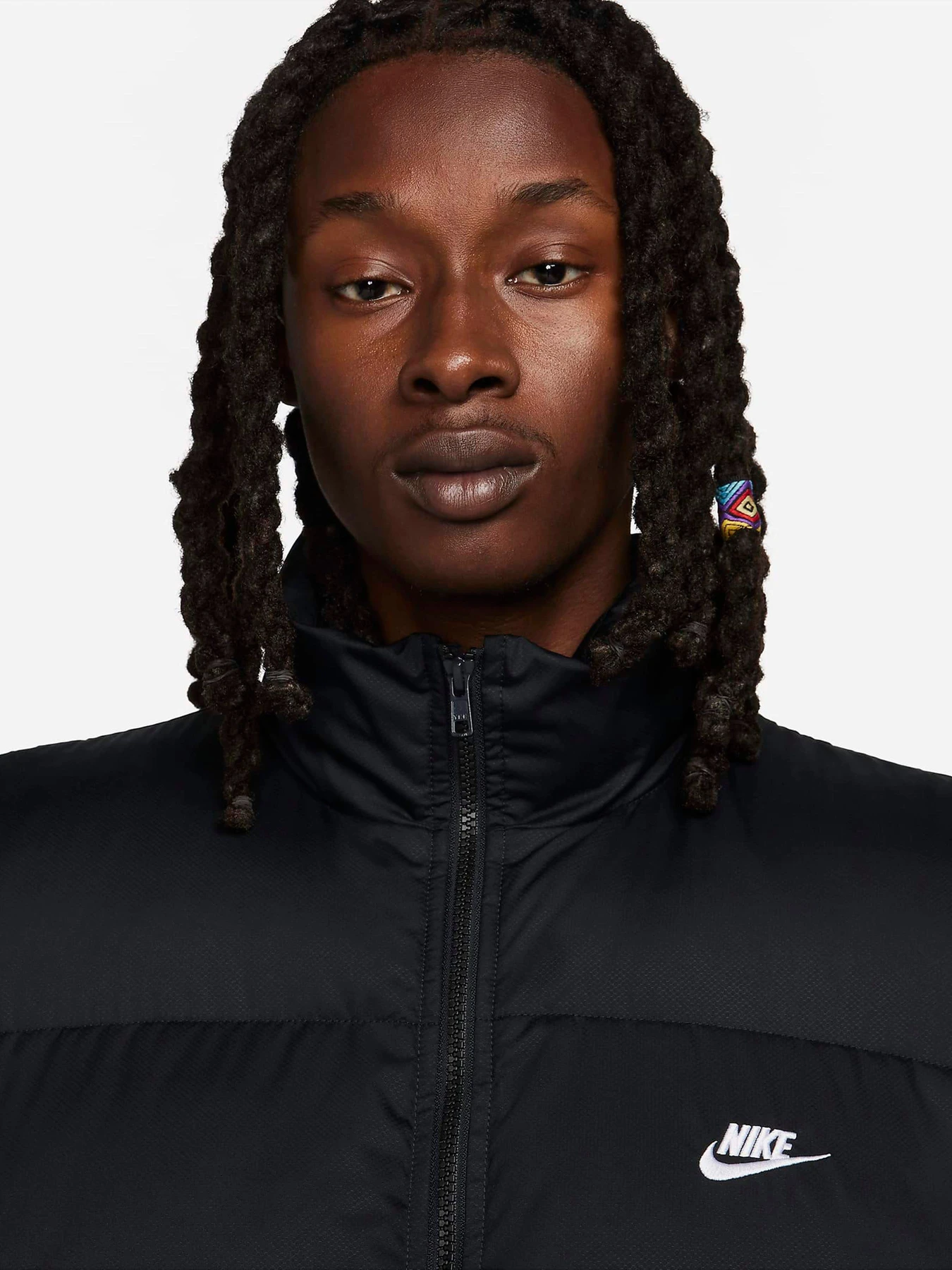 Куртки та дублянки NIKE SPORTSWEAR CLUB WATER-REPELLEN модель FB7373-010 Фото