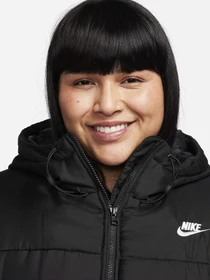 Куртки и дубленки NIKE Clsc Puff модель FB7674-010 Фото