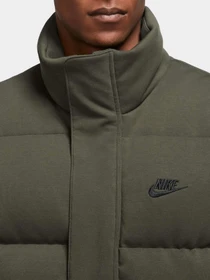 Куртки та дублянки NIKE Tech Fleece Therma Fit Oversized Puffer модель FB7854-325 Фото