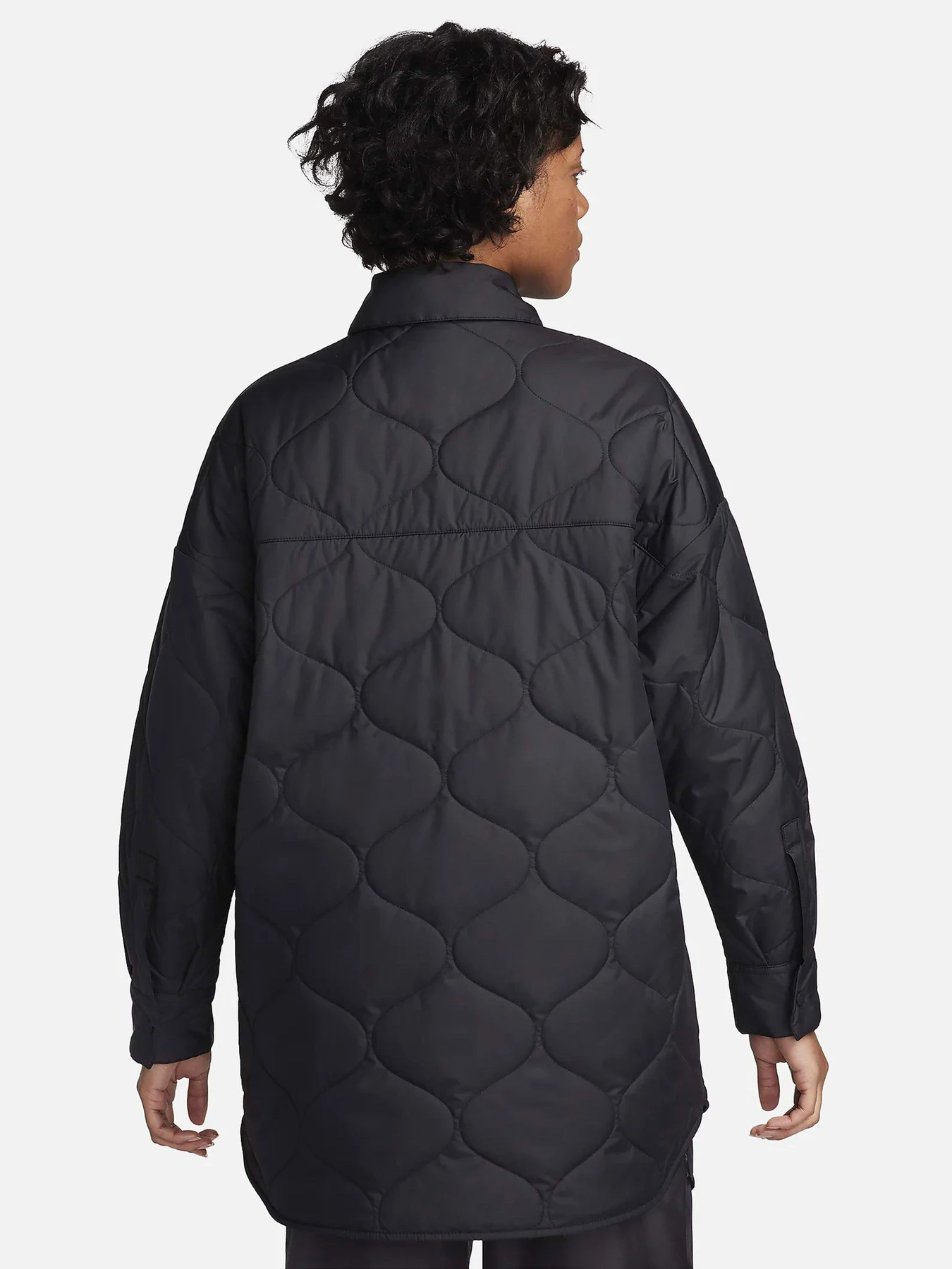 Куртки и дубленки NIKE Sportswear Essential модель FB8732-010 Куртки и дубленки NIKE Sportswear Essential модель FB8732-010 Фото