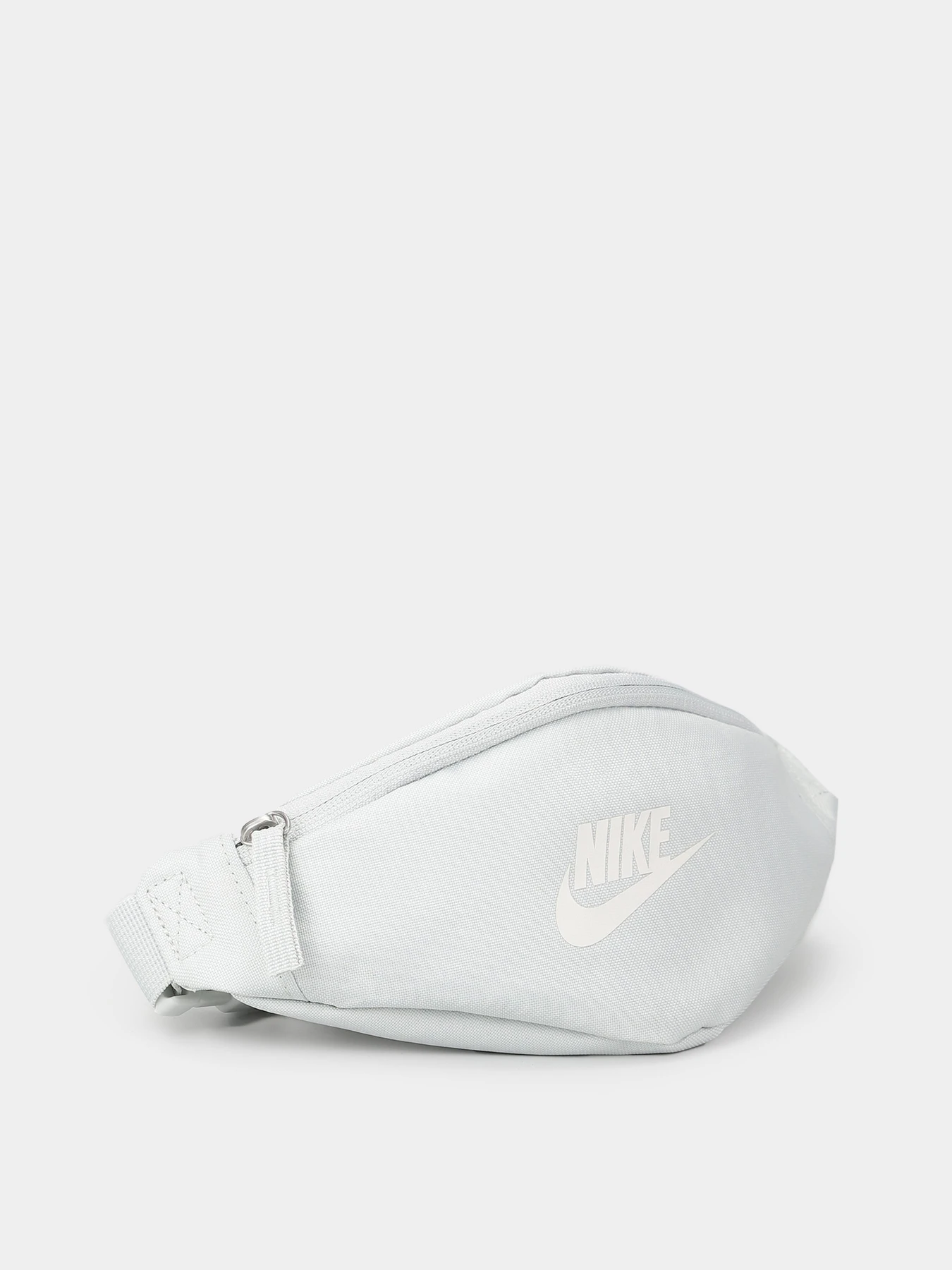 Сумки NIKE HERITAGE модель DB0488-035 Сумки NIKE HERITAGE модель DB0488-035 Фото