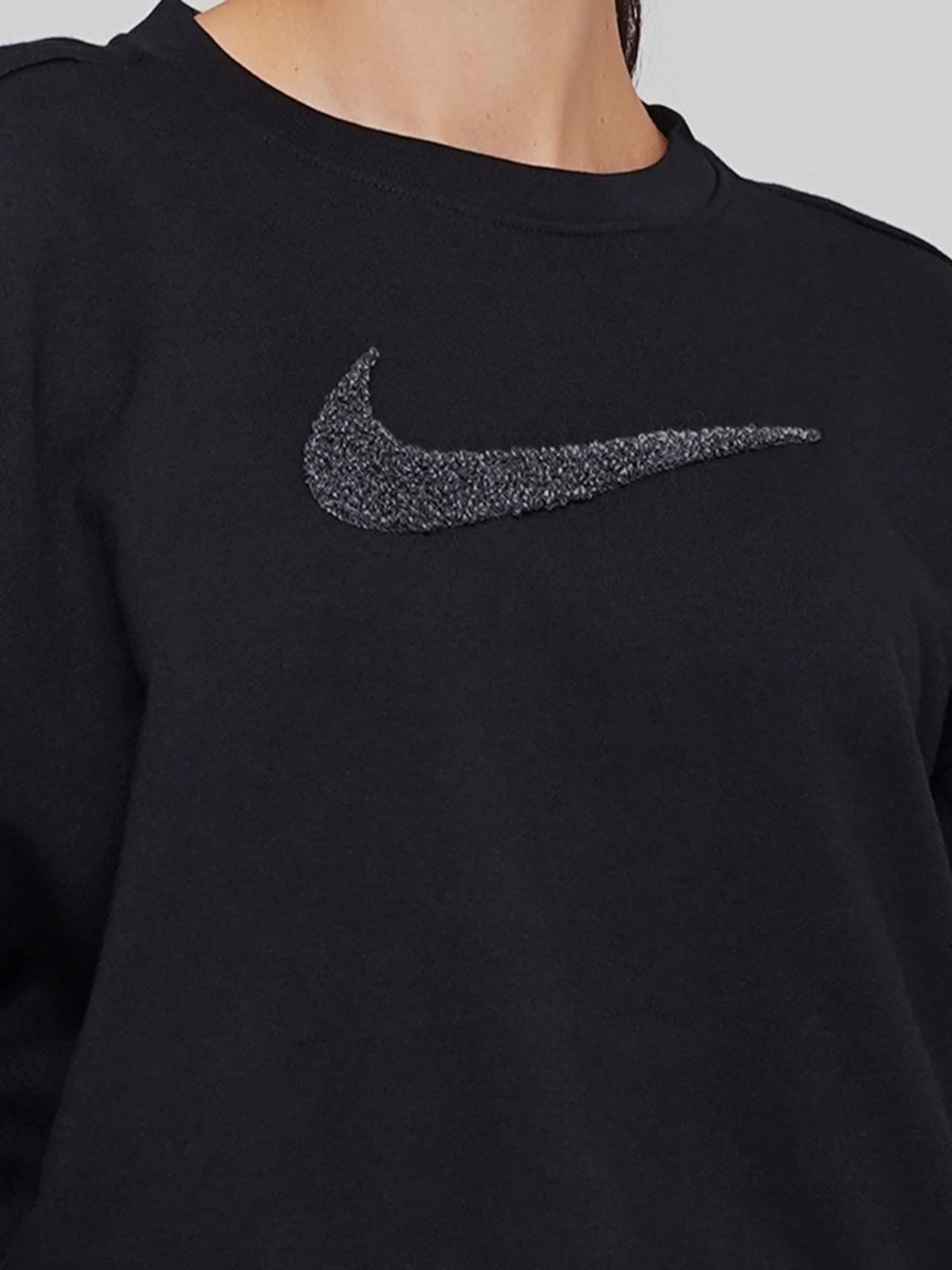 Худи и свитшоты NIKE Dri-FIT Get Fit Crew модель CU5506-010 Худи и свитшоты NIKE Dri-FIT Get Fit Crew модель CU5506-010 Фото