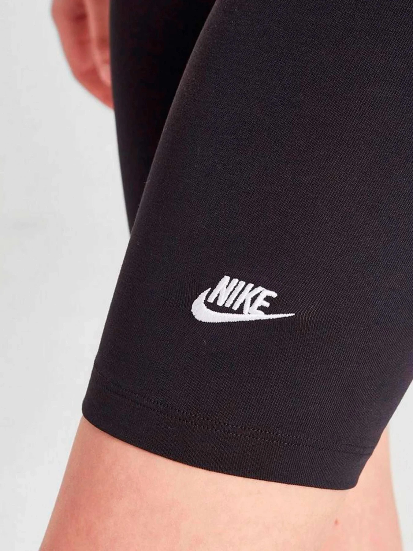 Шорти NIKE NSW 7 IN BIKE модель DX5066-010 Фото