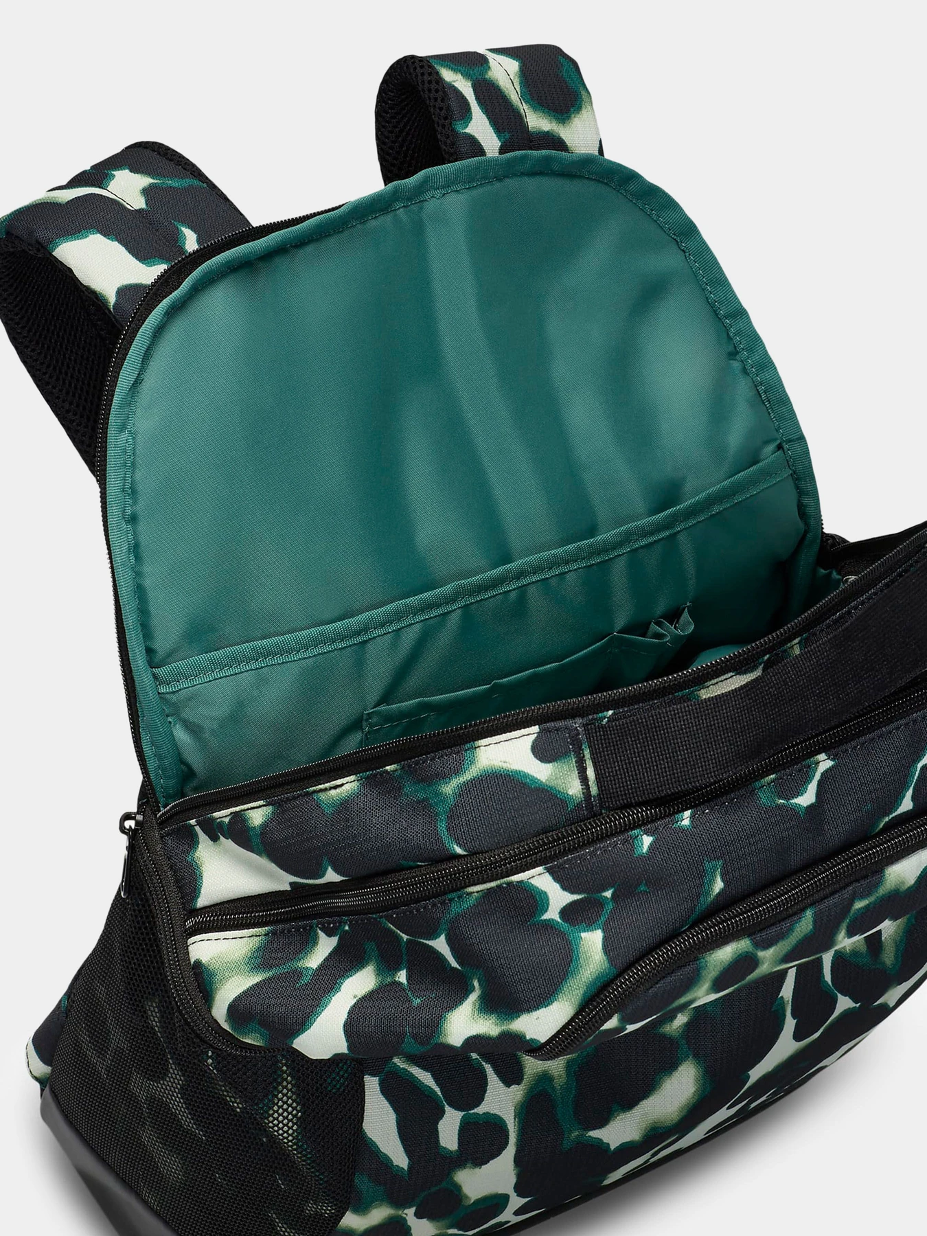 Рюкзаки NIKE BRASILIA 24L модель FN1348-010 Рюкзаки NIKE BRASILIA 24L модель FN1348-010 Фото