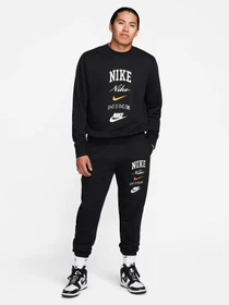 Худи и свитшоты NIKE CLUB FLEECE CREW-NECK модель FN2610-010 Фото