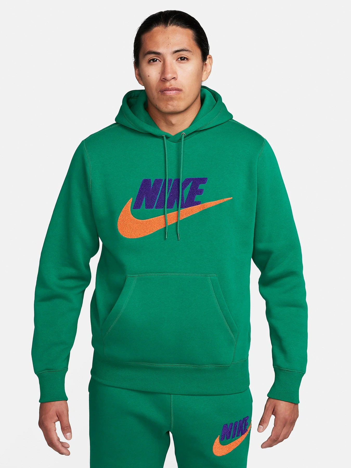 Худи и свитшоты NIKE ESSENTIAL CLUB BASKETBALL модель FN3104-365 Фото