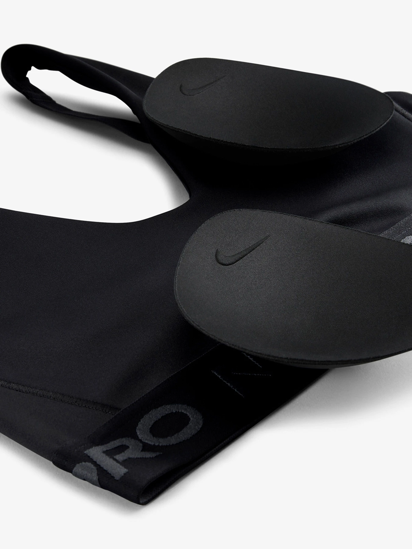 Футболки и поло NIKE PRO INDY PLUNGE модель FQ2653-010 Футболки и поло NIKE PRO INDY PLUNGE модель FQ2653-010 Фото