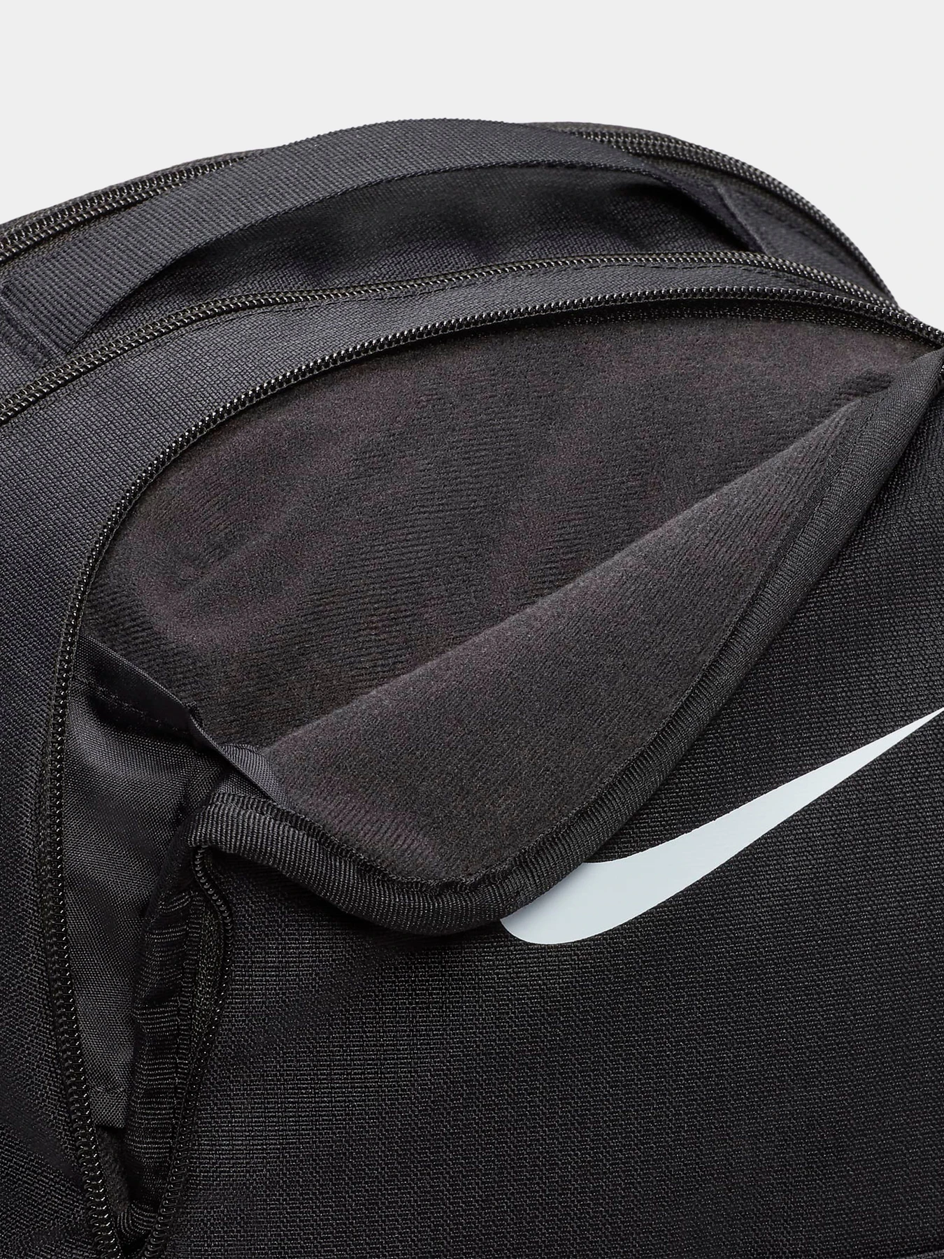 Рюкзаки NIKE BRASILIA 9.5 24L модель DH7709-010 Рюкзаки NIKE BRASILIA 9.5 24L модель DH7709-010 Фото