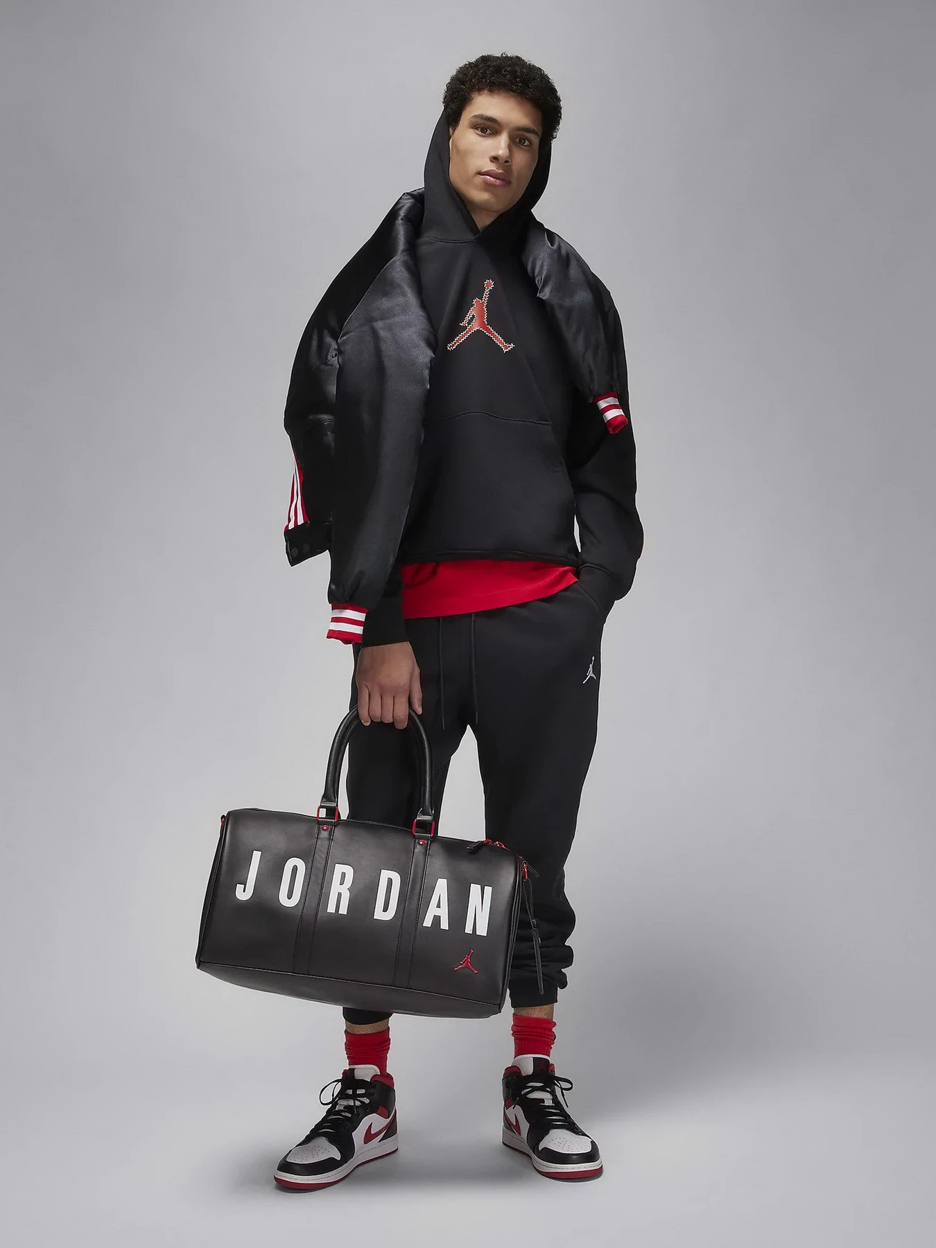 Худи и свитшоты NIKE JORDAN FLIGHT MVP модель FN6352-010 Фото