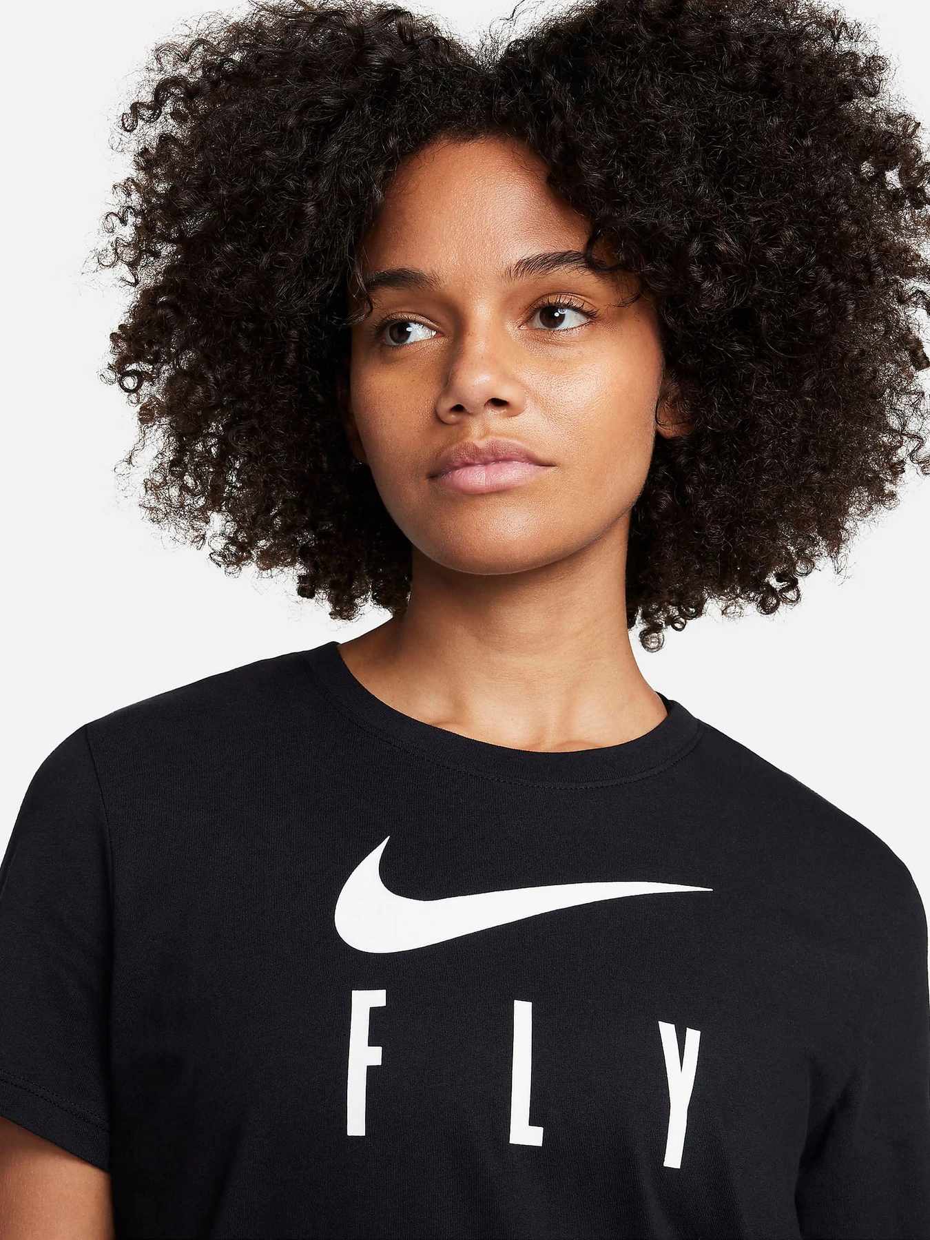 Футболки і поло NIKE DF SWOOSH FLY GRX TEE модель FQ6606-010 Футболки і поло NIKE DF SWOOSH FLY GRX TEE модель FQ6606-010 Фото