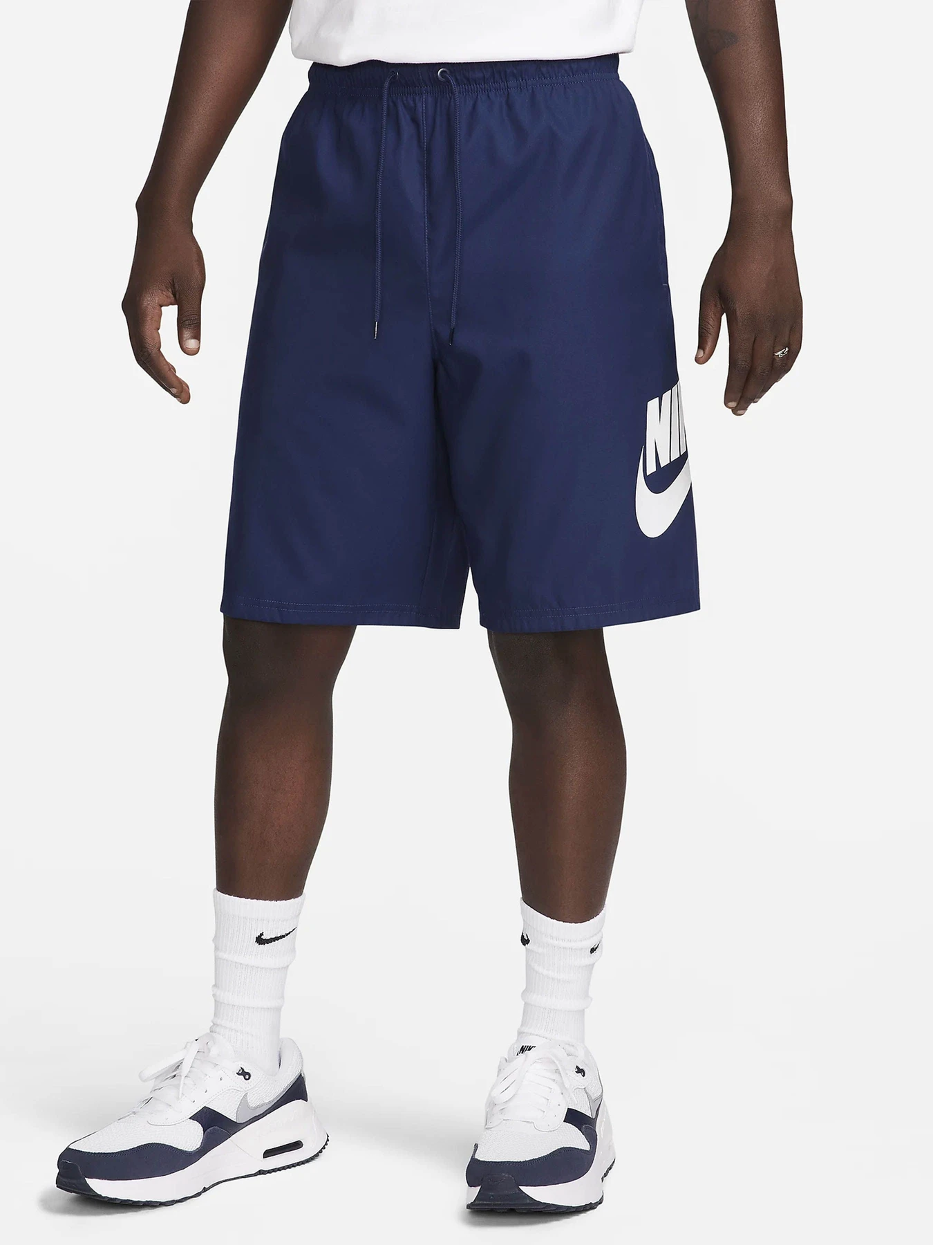 Шорты NIKE CLUB WVN модель FN3303-410 Шорты NIKE CLUB WVN модель FN3303-410 Фото