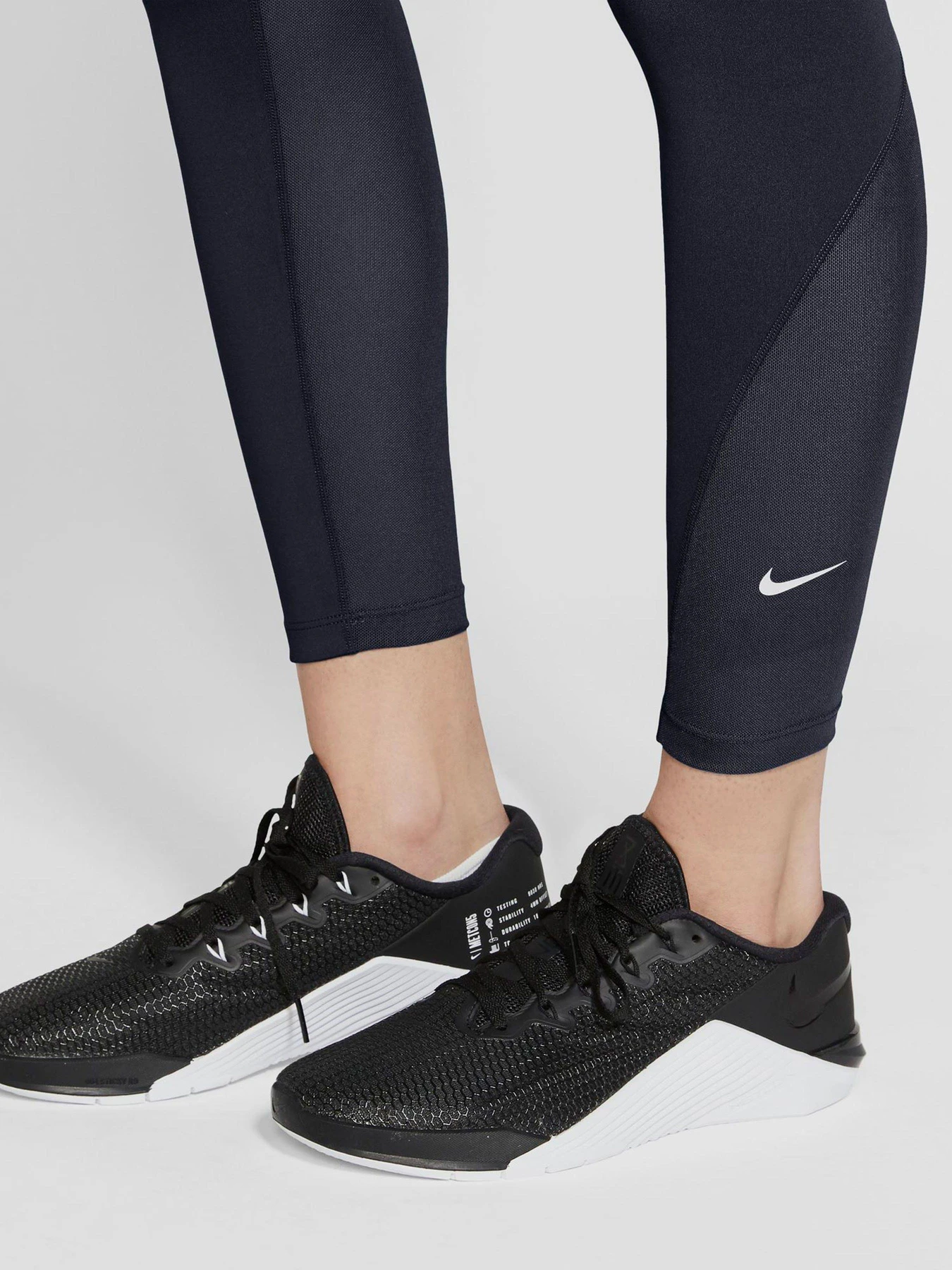 Штани NIKE One модель DD0249-451 Фото