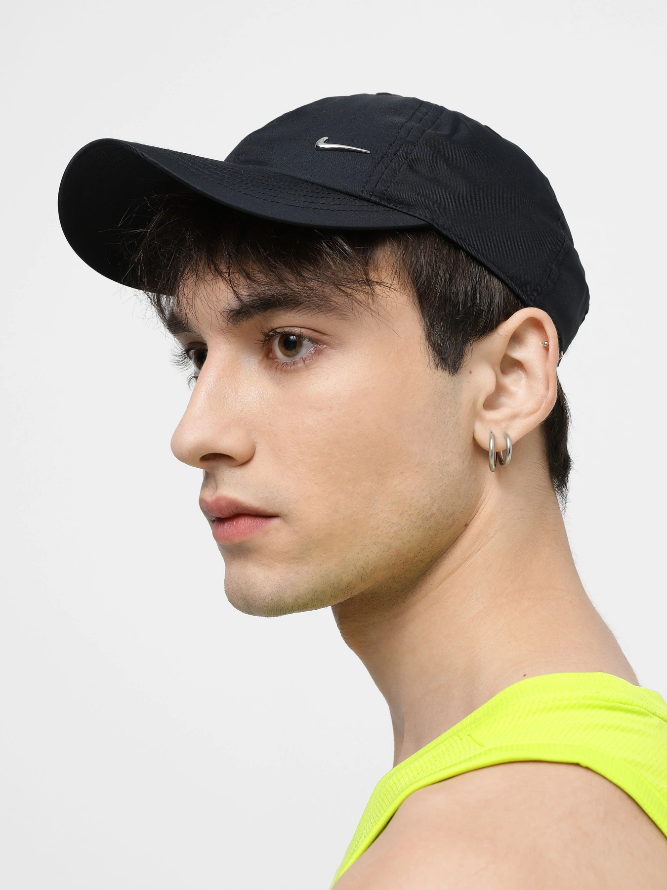 Шапки та кепки NIKE CLUB US CB MTSWSH модель FB5064-010 Шапки та кепки NIKE CLUB US CB MTSWSH модель FB5064-010 Фото