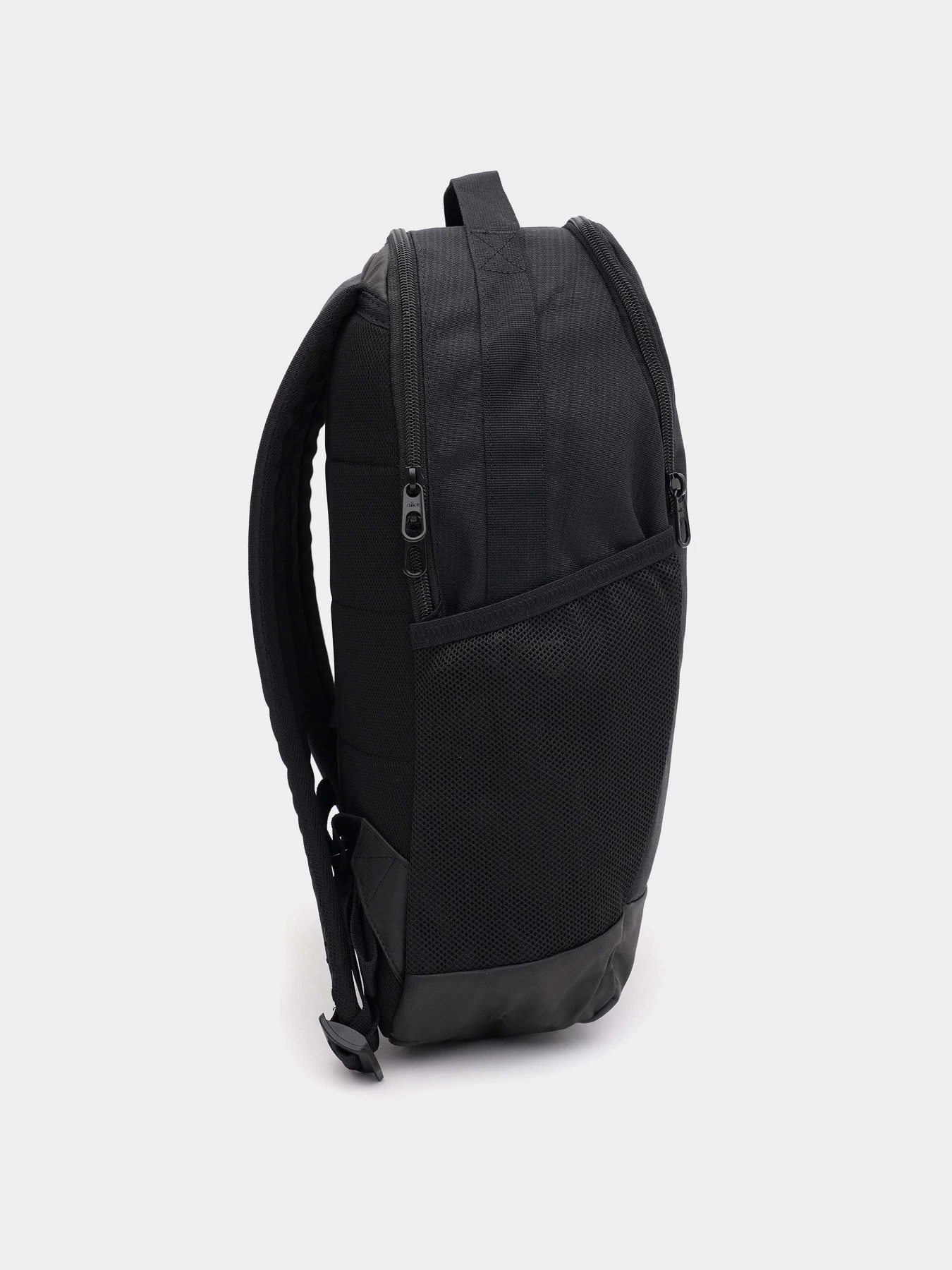 Рюкзаки NIKE BRSLA 18L модель DV9436-010 Рюкзаки NIKE BRSLA 18L модель DV9436-010 Фото