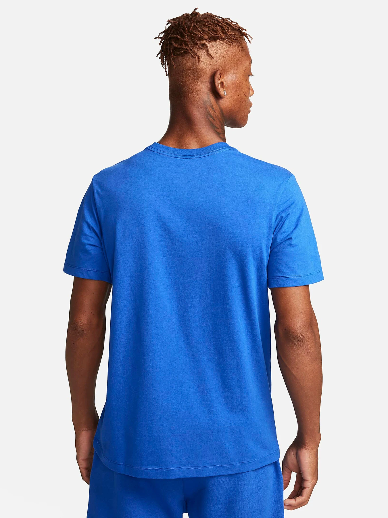 Футболки и поло NIKE SPORTSWEAR CLUB модель AR4997-480 Футболки и поло NIKE SPORTSWEAR CLUB модель AR4997-480 Фото