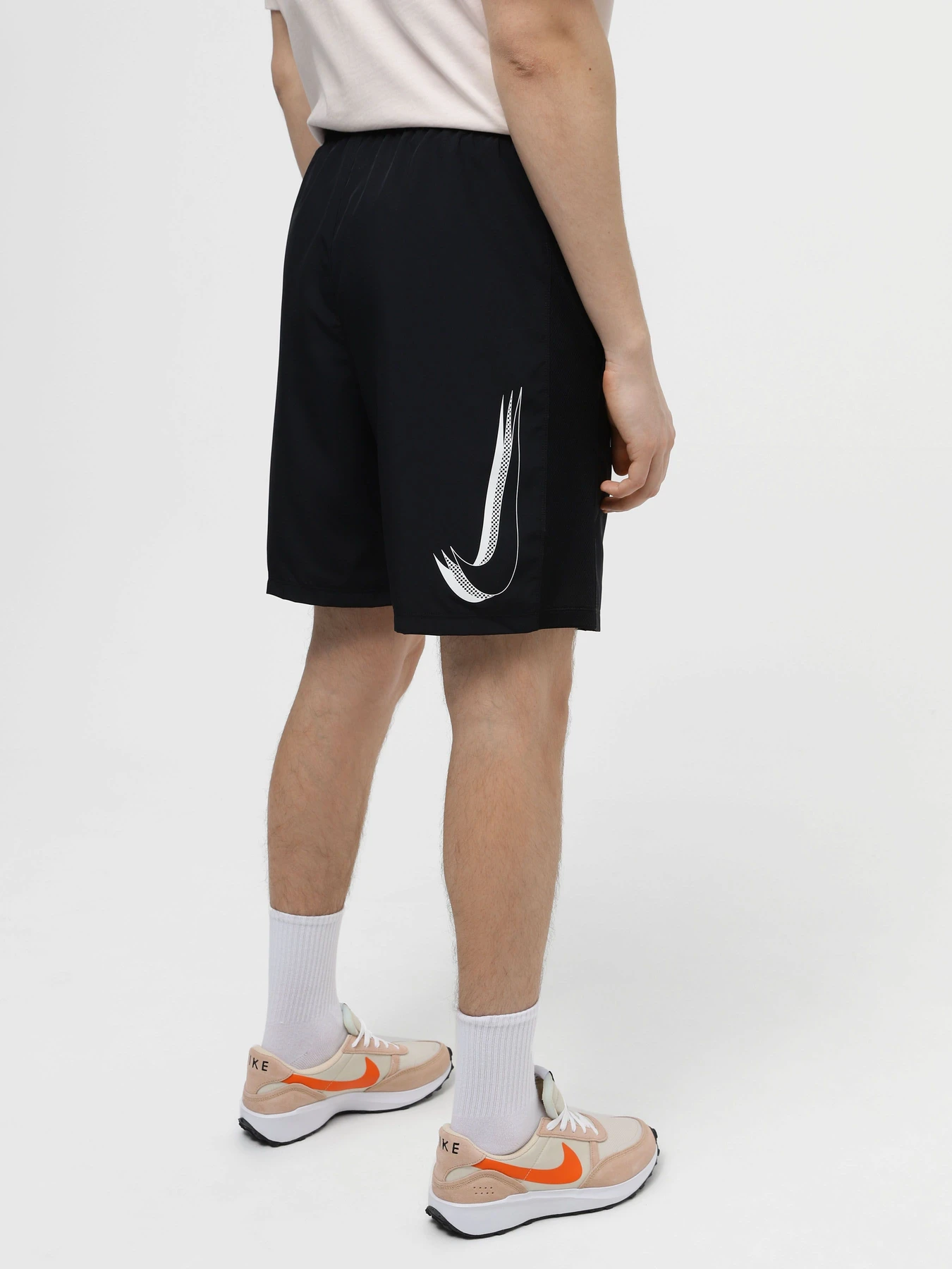 Шорты NIKE DF ACD23 WP GX HBR модель FB6371-010 Шорты NIKE DF ACD23 WP GX HBR модель FB6371-010 Фото