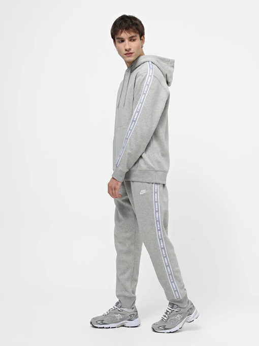 Костюмы NIKE CLUB FLC GX HD модель FB7296-063 Фото