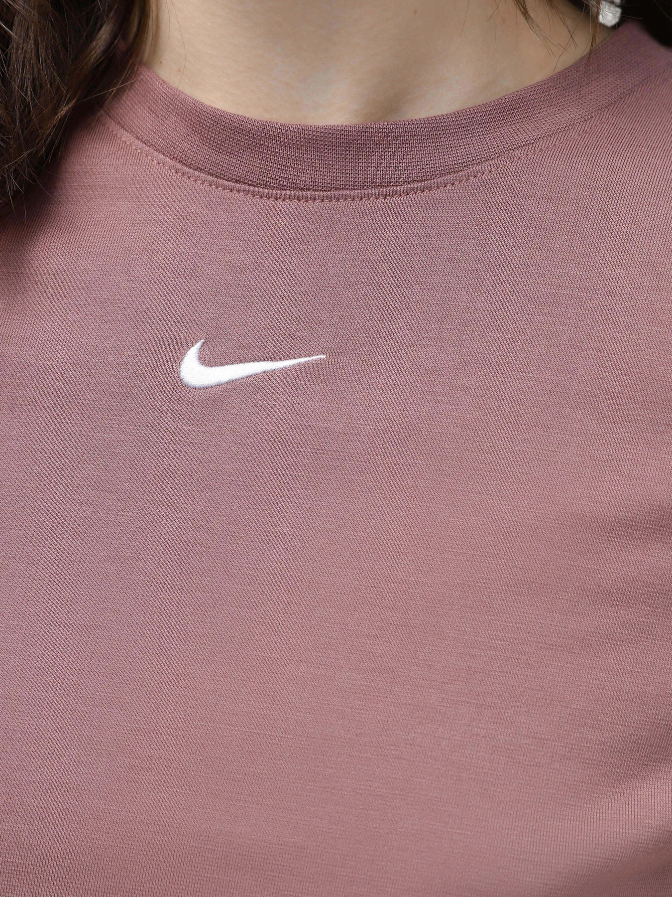 Футболки и поло NIKE ESSNTL SLM CRP модель FB2873-208 Футболки и поло NIKE ESSNTL SLM CRP модель FB2873-208 Фото