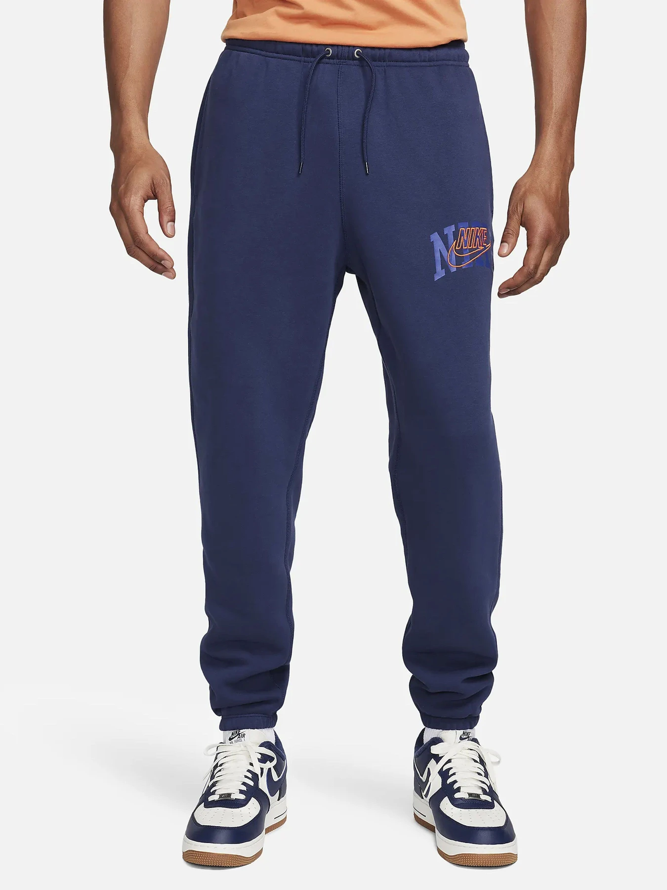 Брюки NIKE CLUB BB CF PANT ARCH GX модель FV4453-410 Фото